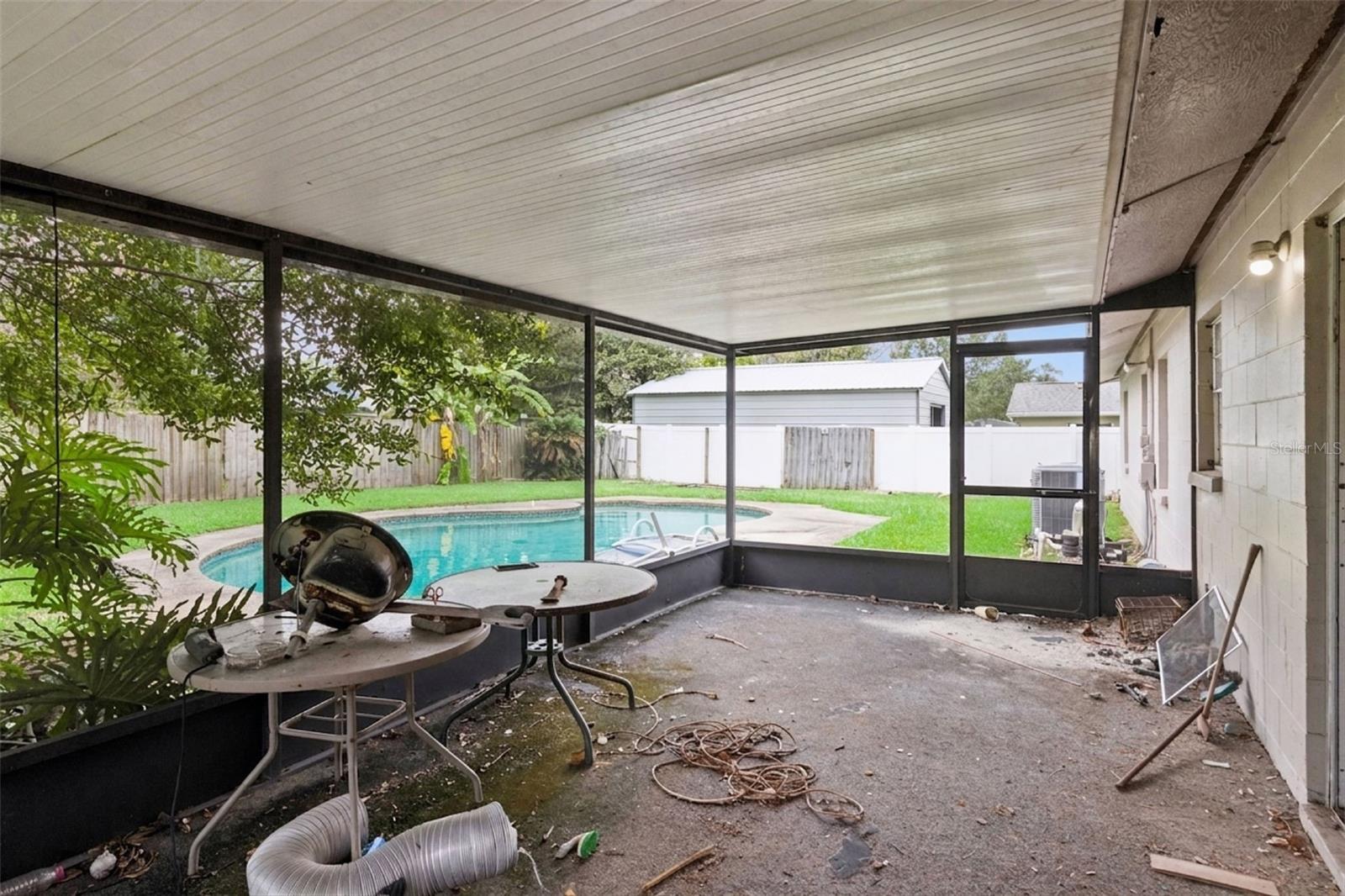 2605 RIDGETOP WAY