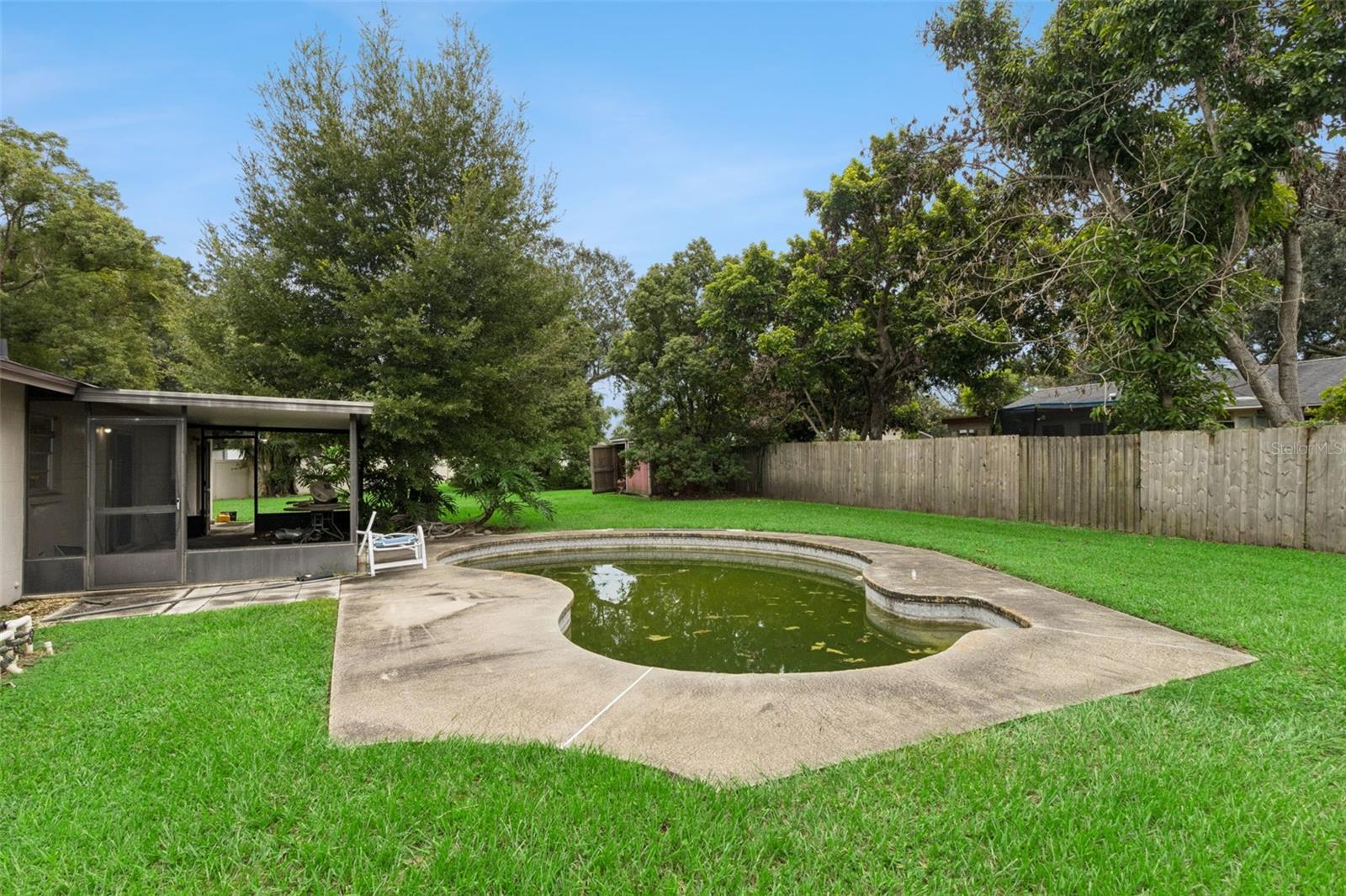 2605 RIDGETOP WAY