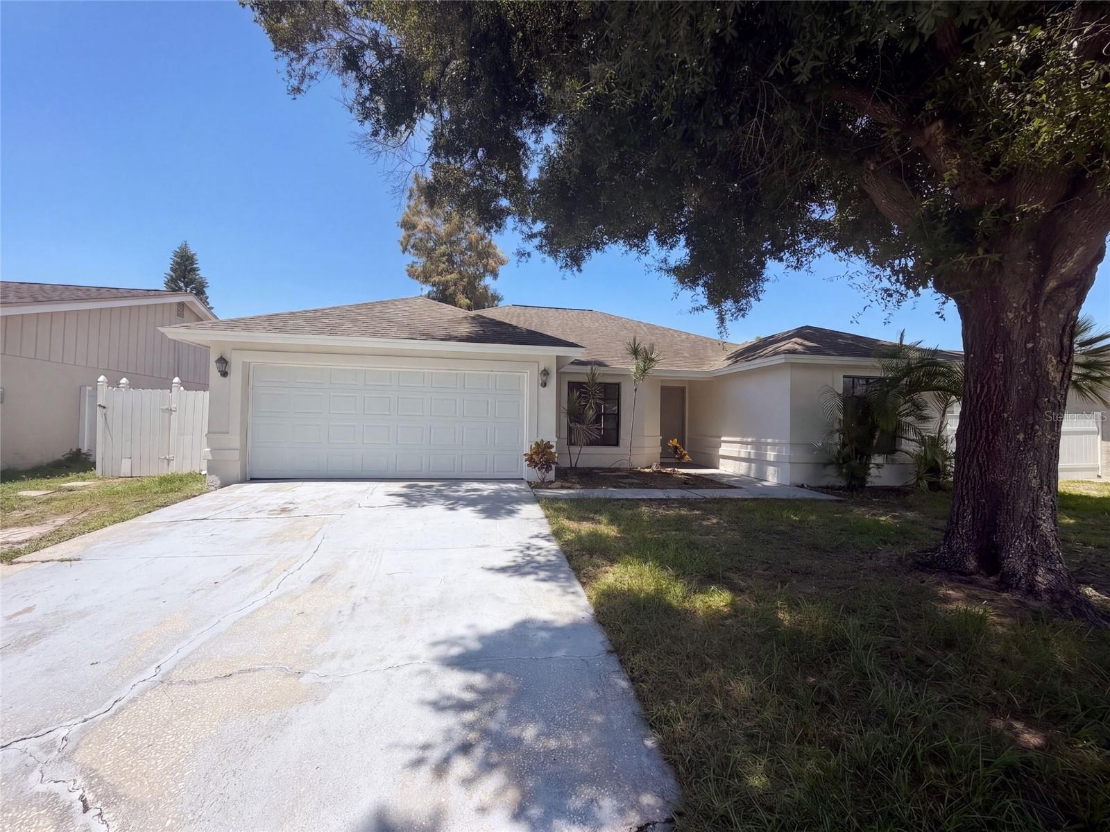 9507 Letterstone Ct, Tampa