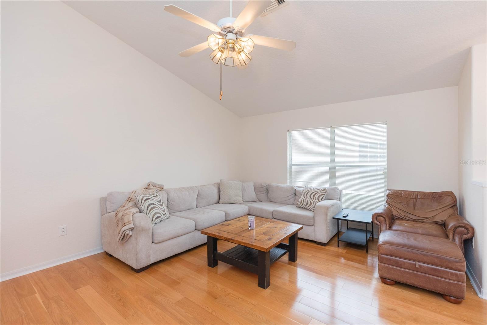 5161 STERLING MANOR DR