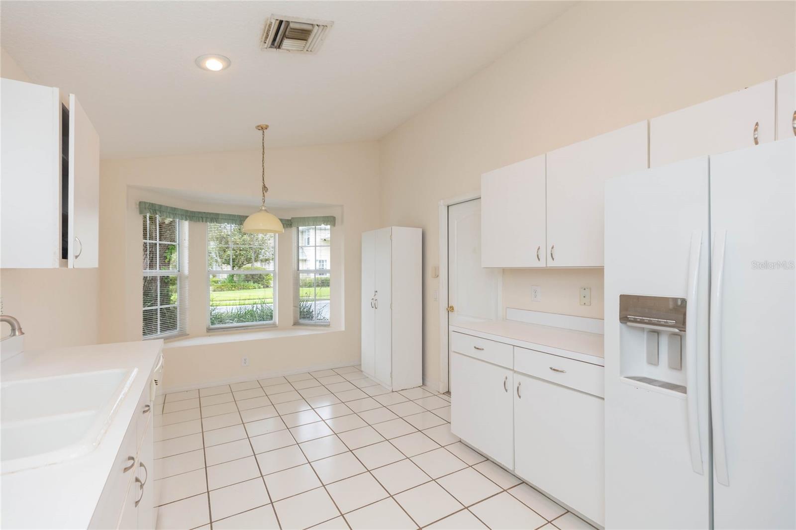 5161 STERLING MANOR DR