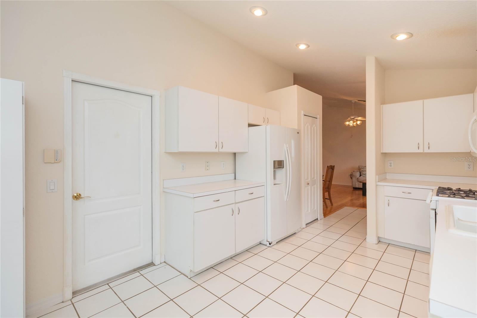 5161 STERLING MANOR DR