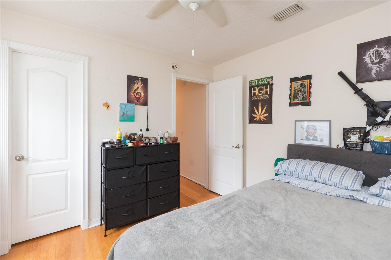 5161 STERLING MANOR DR