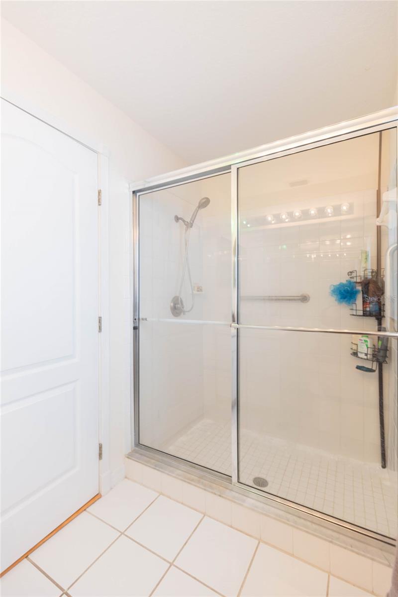 5161 STERLING MANOR DR