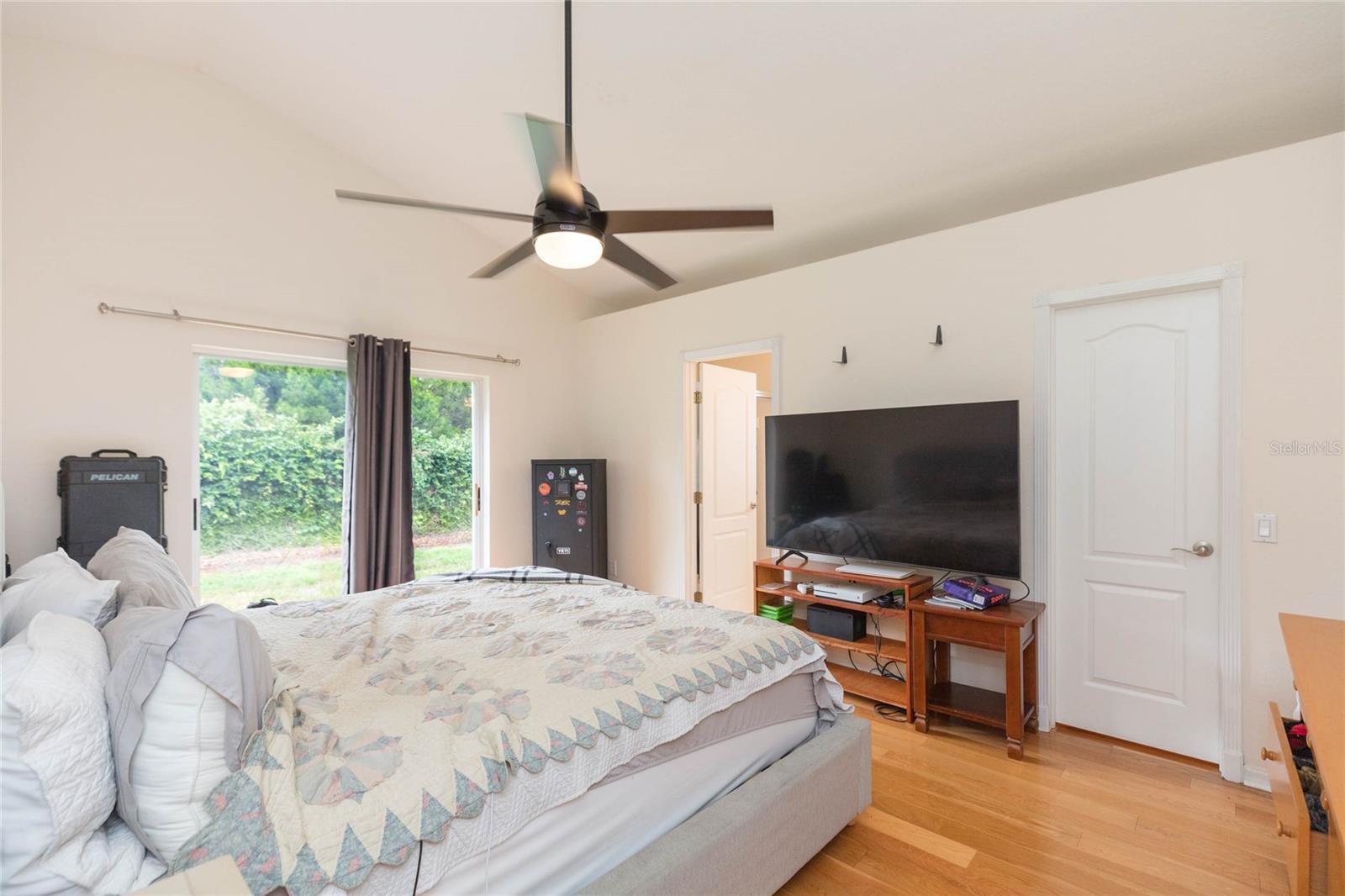 5161 STERLING MANOR DR
