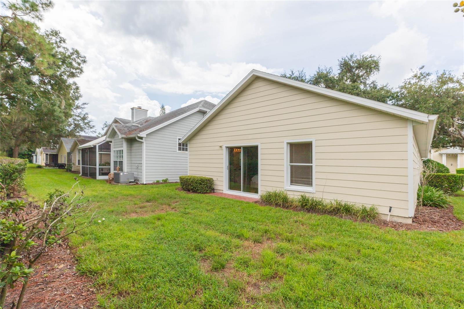 5161 STERLING MANOR DR