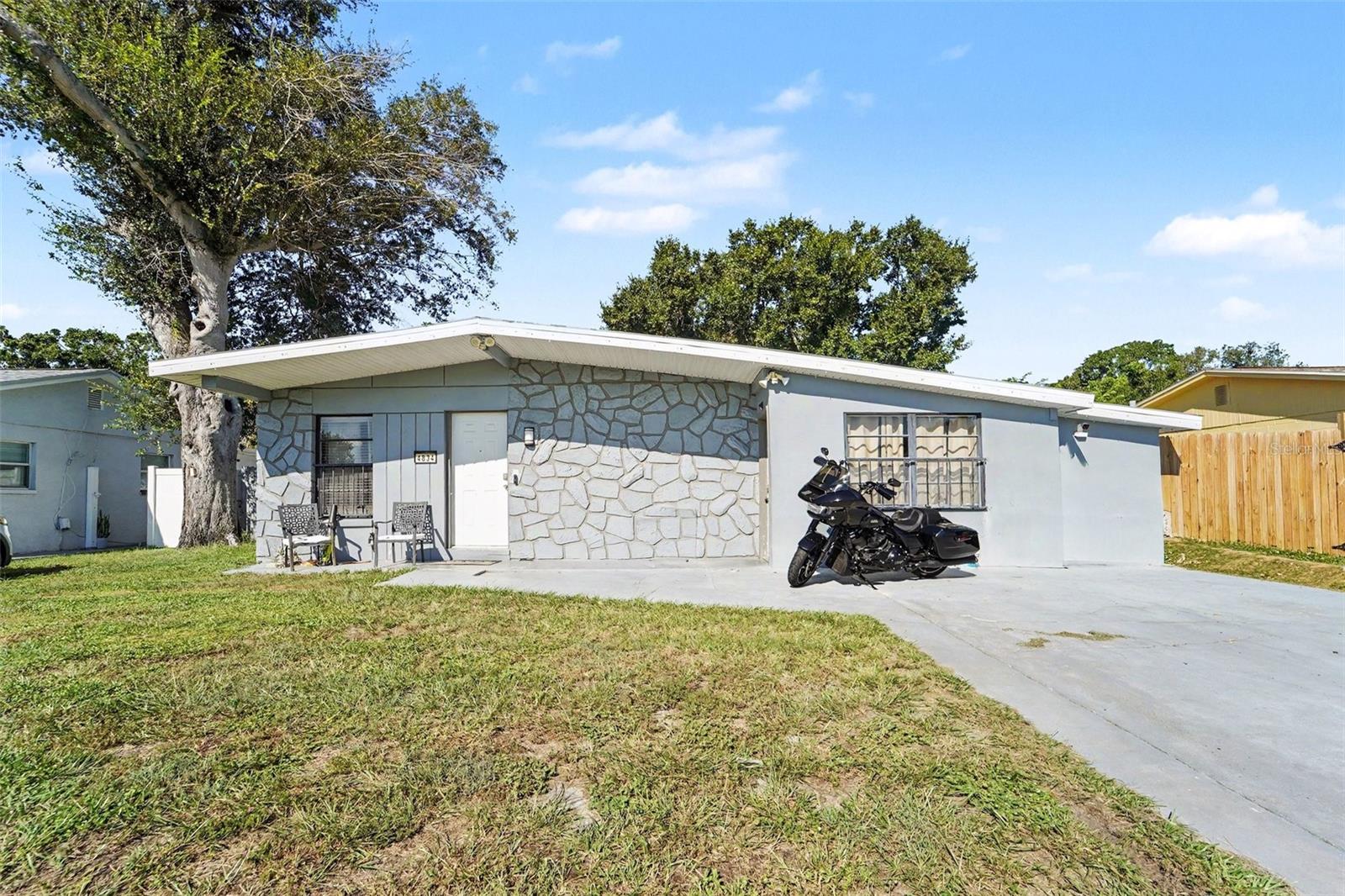 4834 Alvarado Dr, Tampa