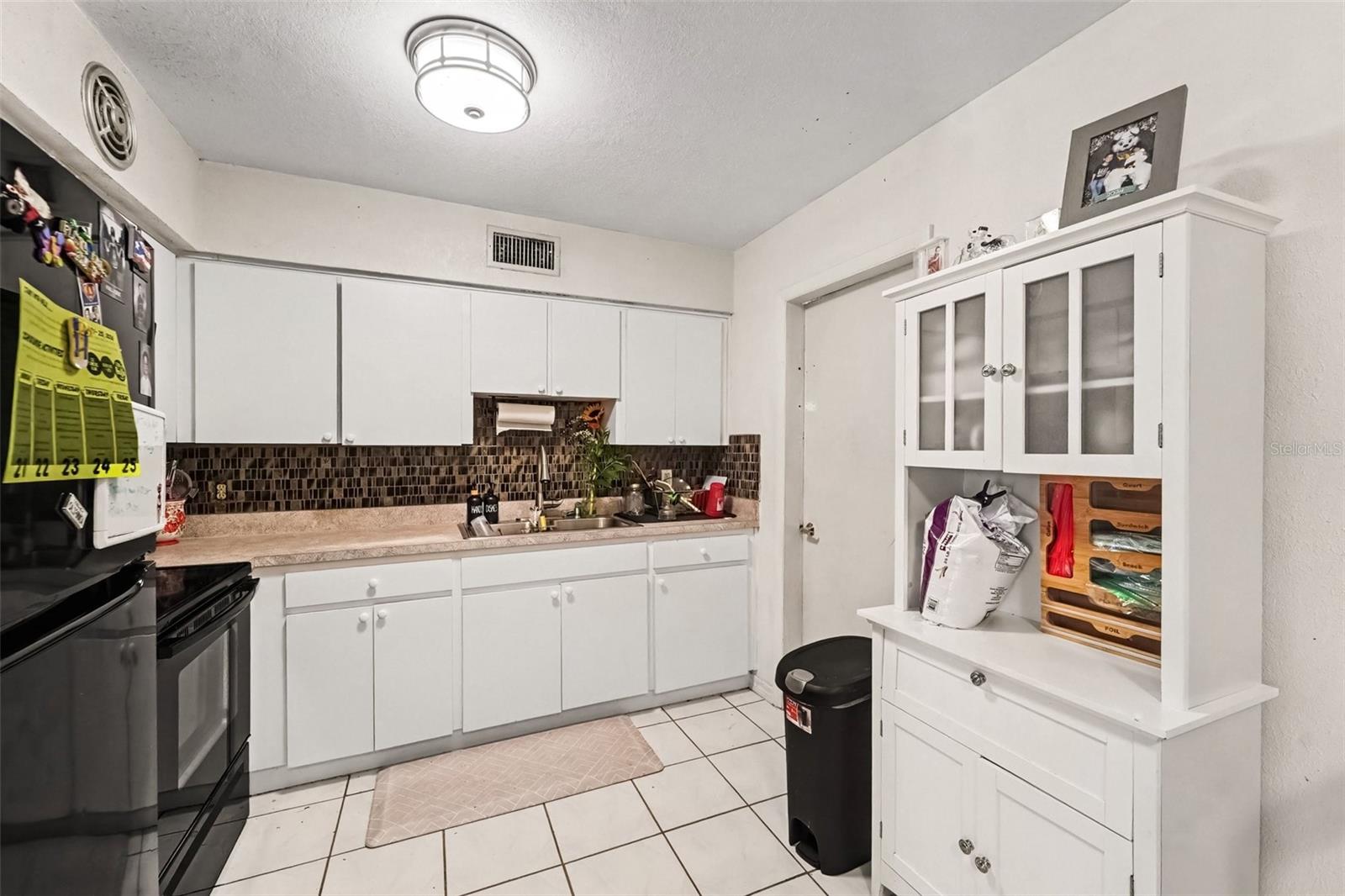 4834 ALVARADO DR
