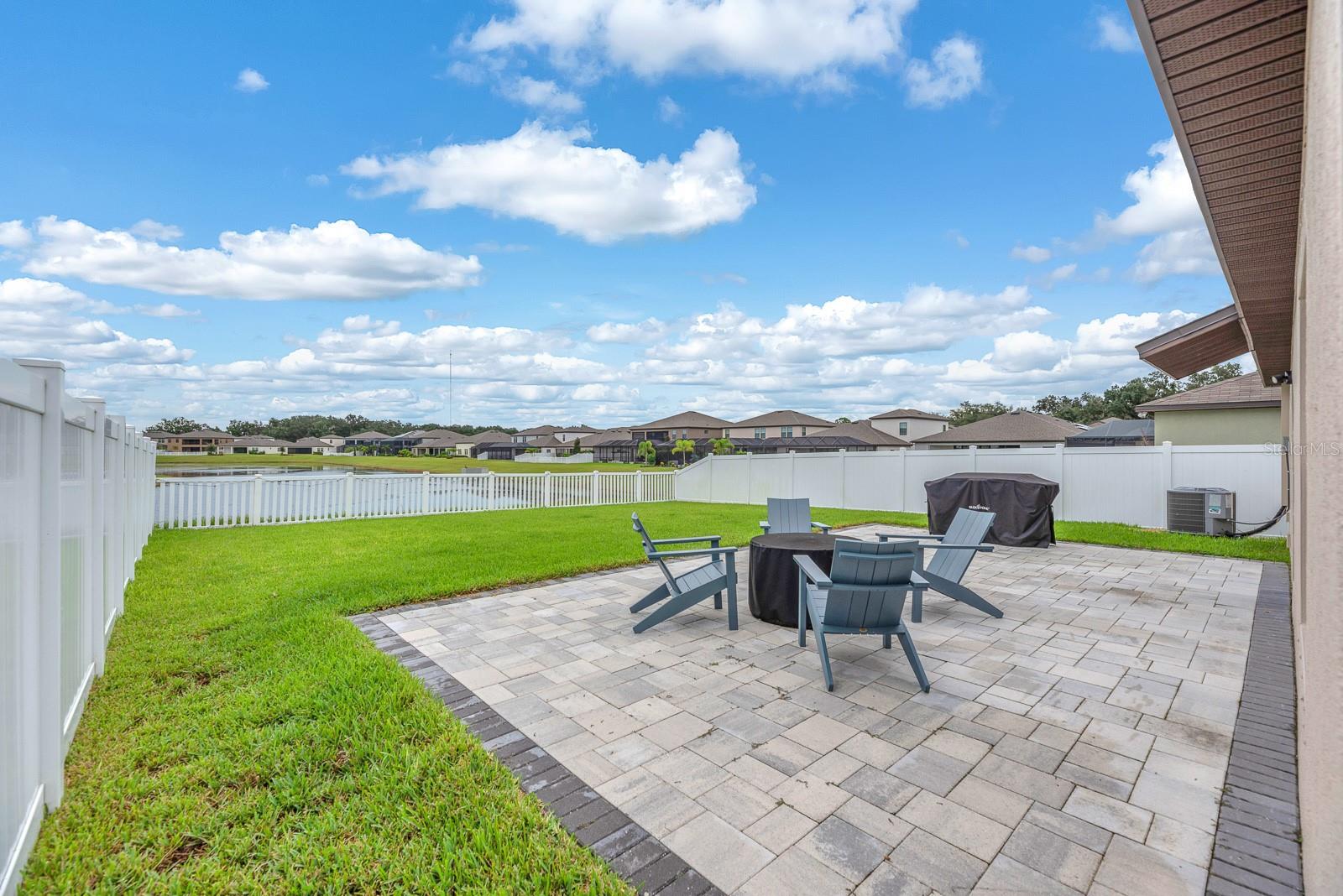 12820 WESTON OAKS LN