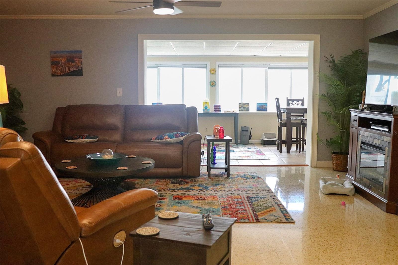 1210 BEACH BLVD