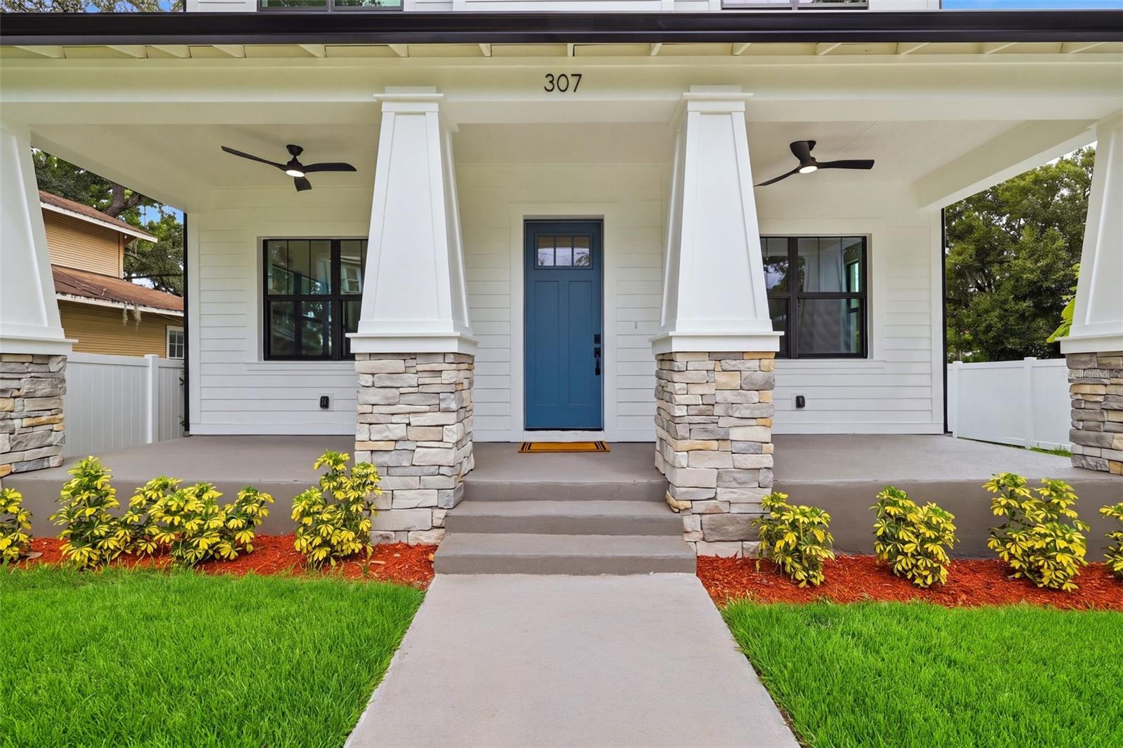 307 W JEAN ST