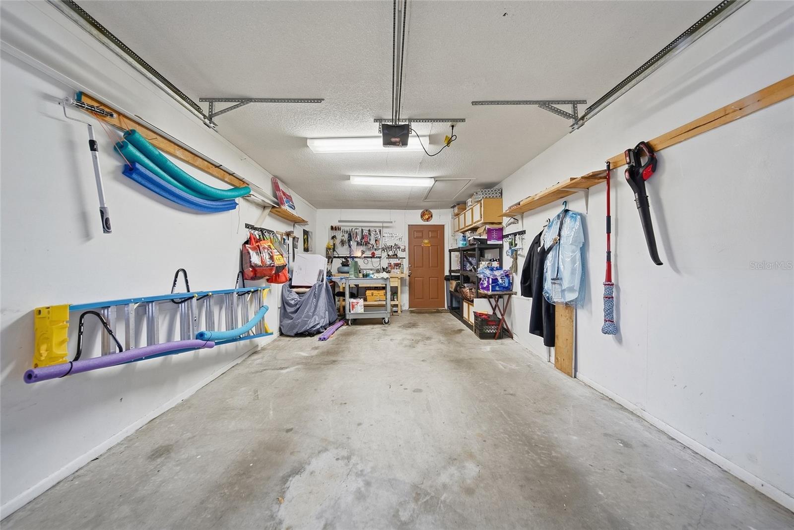 11715 SPRING TREE LN