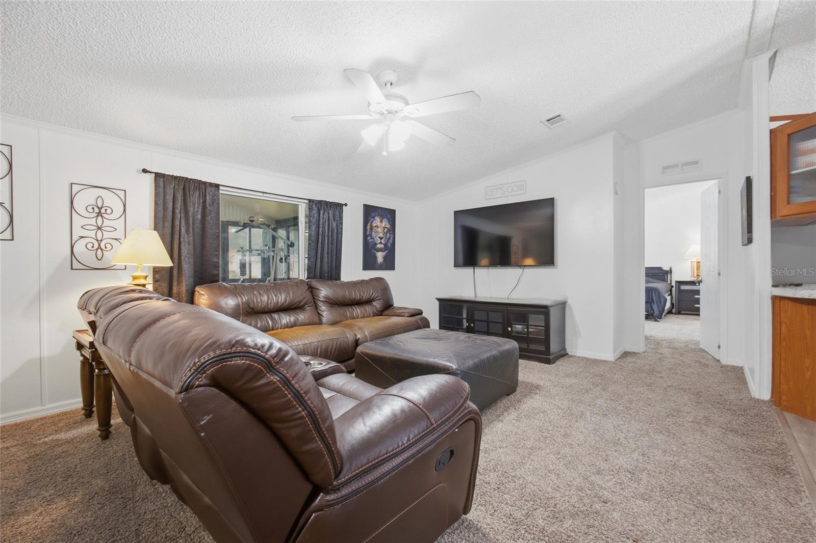 7338 TIMBER CREST LN