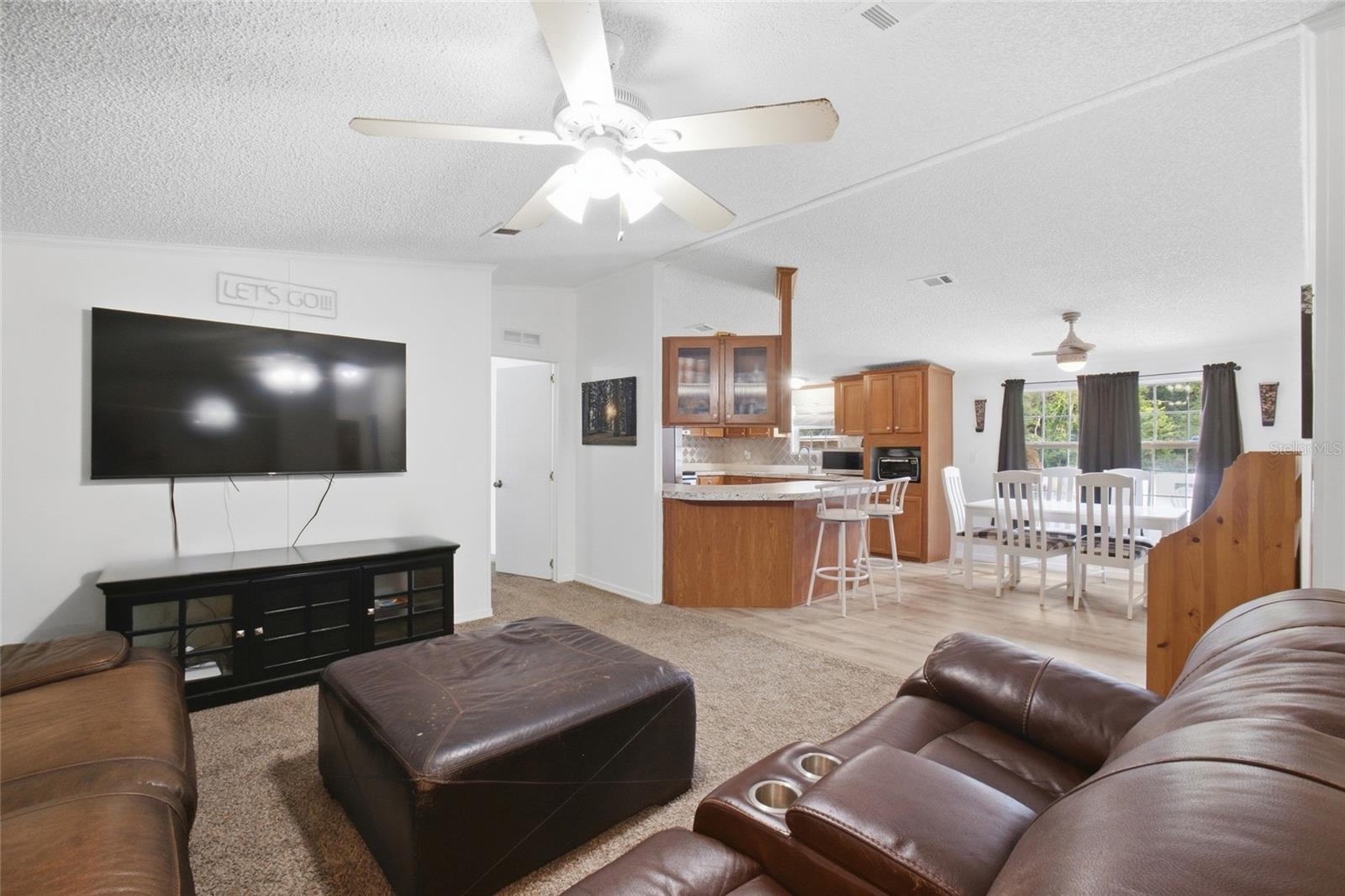 7338 TIMBER CREST LN