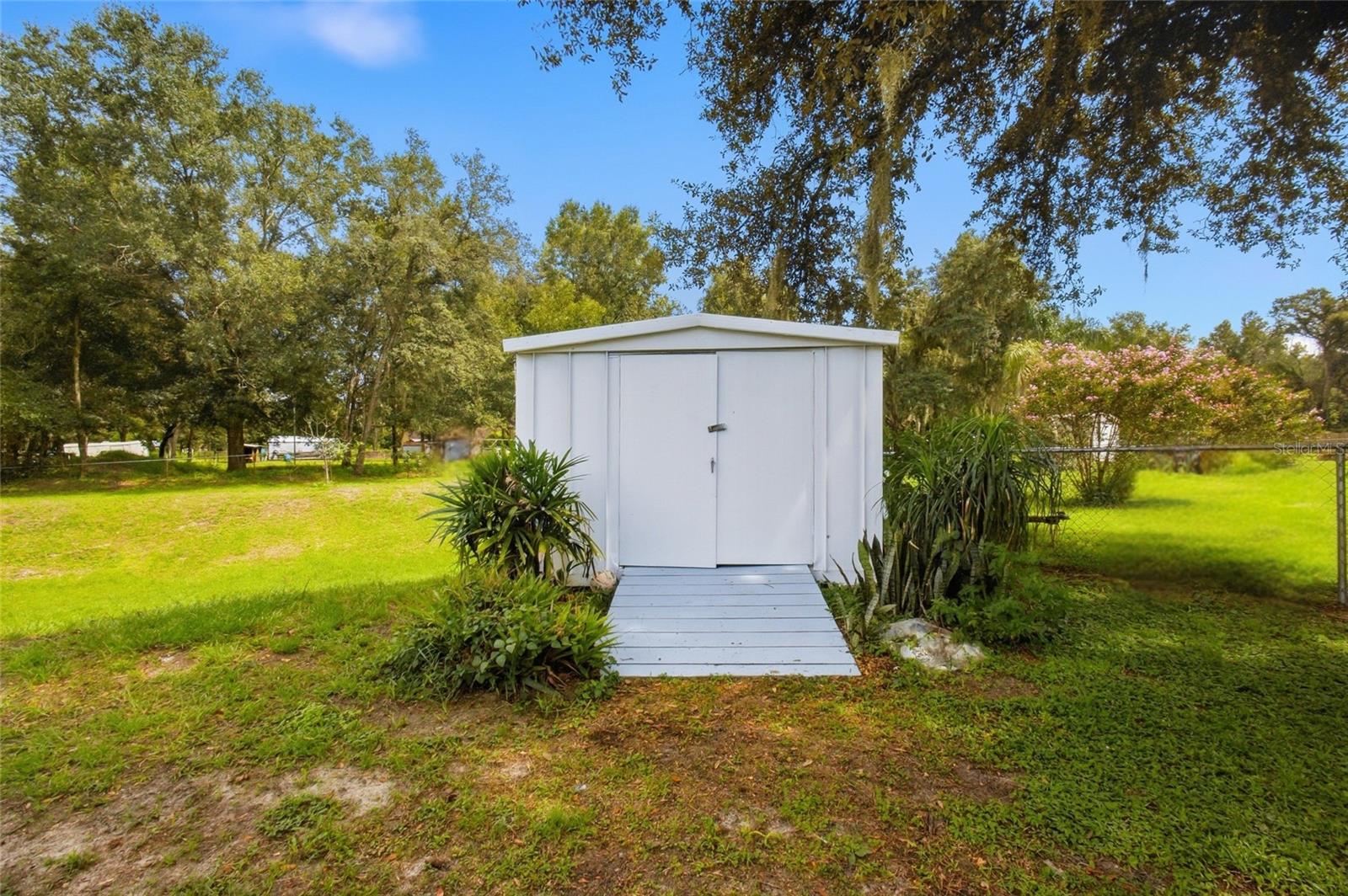 7338 TIMBER CREST LN
