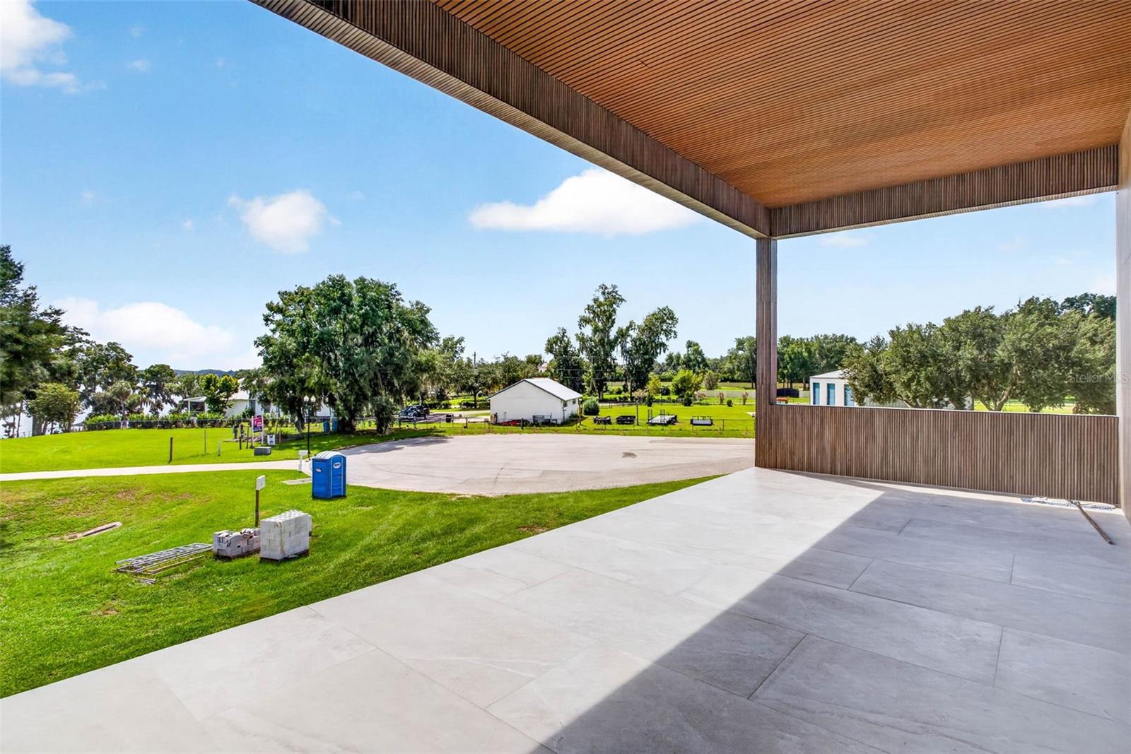 10932 FLINT ESTATES DR