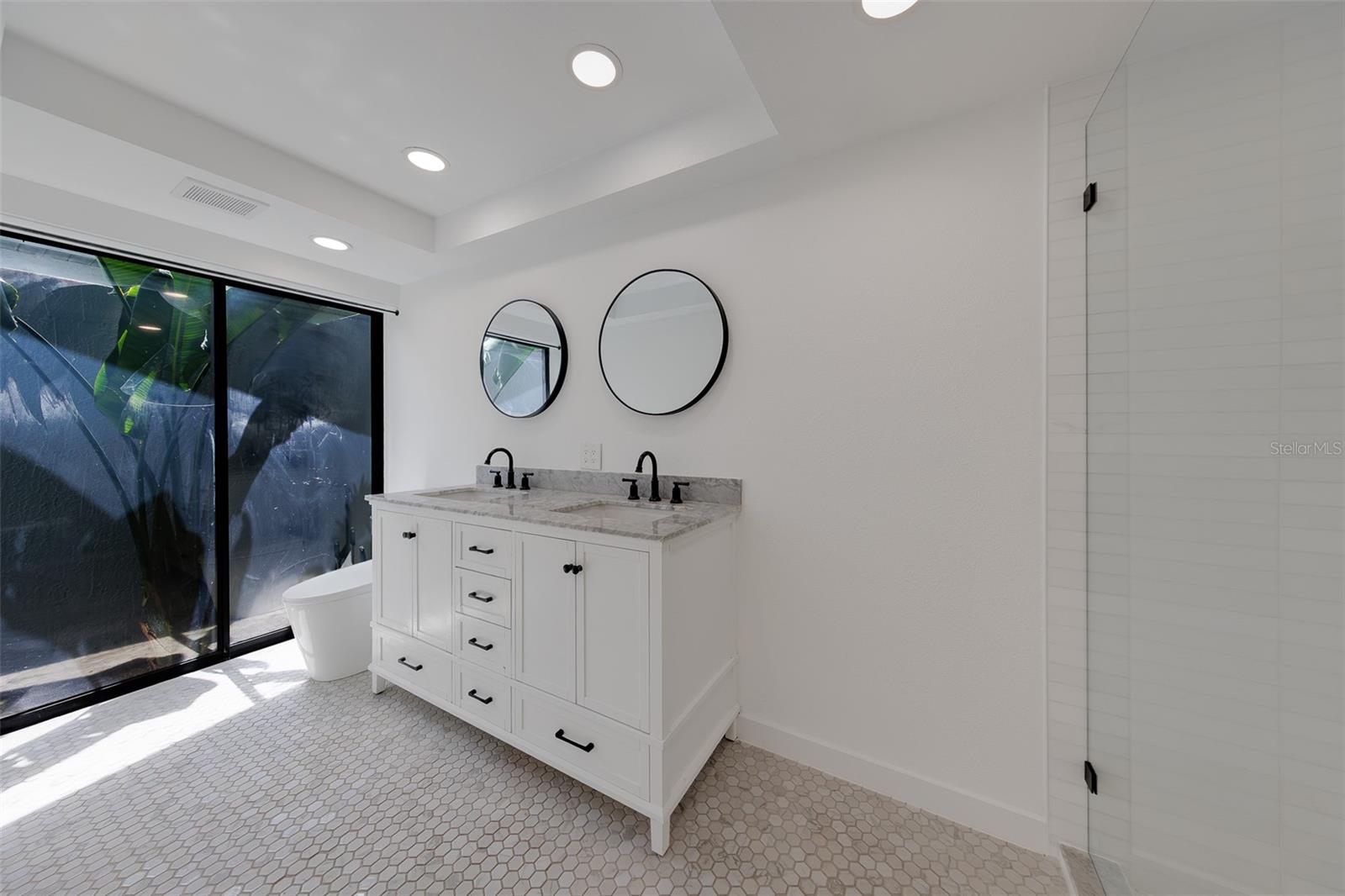 2709 WINDING WAY