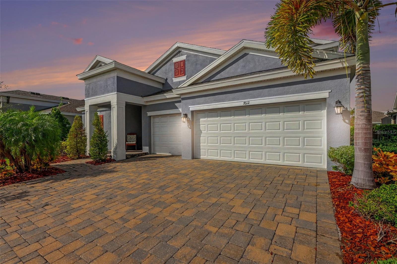 7612 PARADISO DR