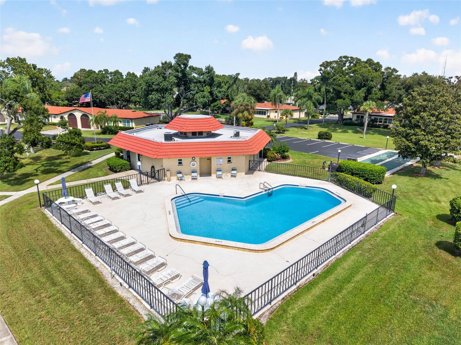 12200 VONN RD #7D