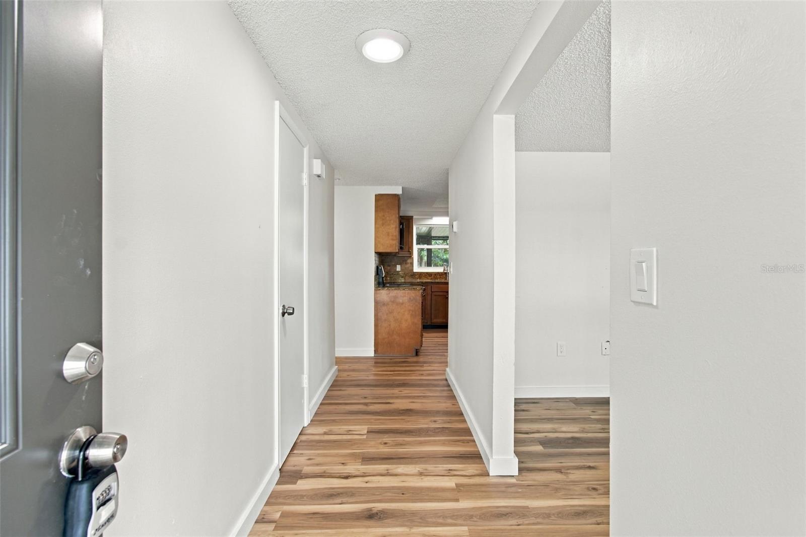 7215 ROBSTOWN DR