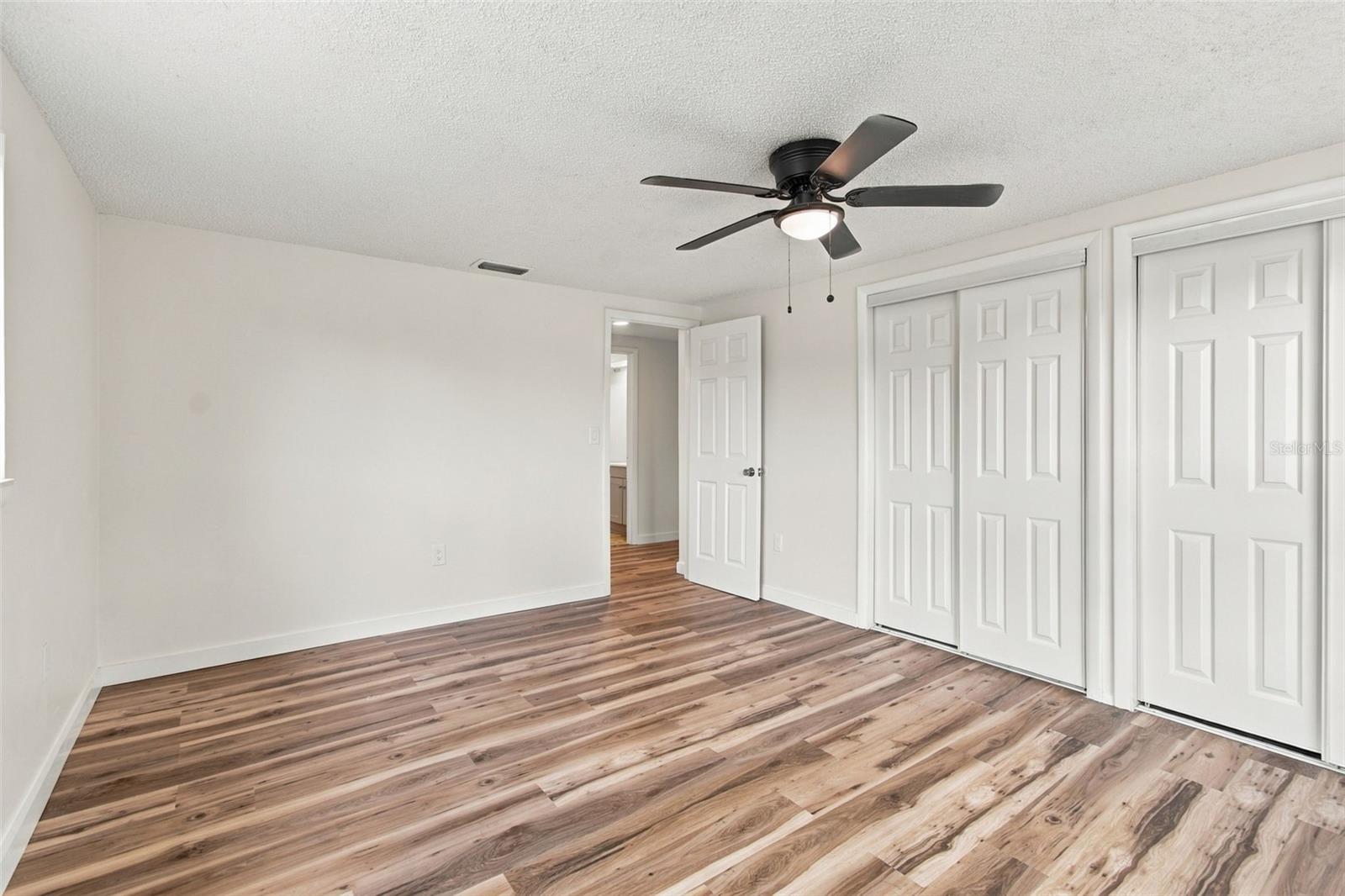 7215 ROBSTOWN DR