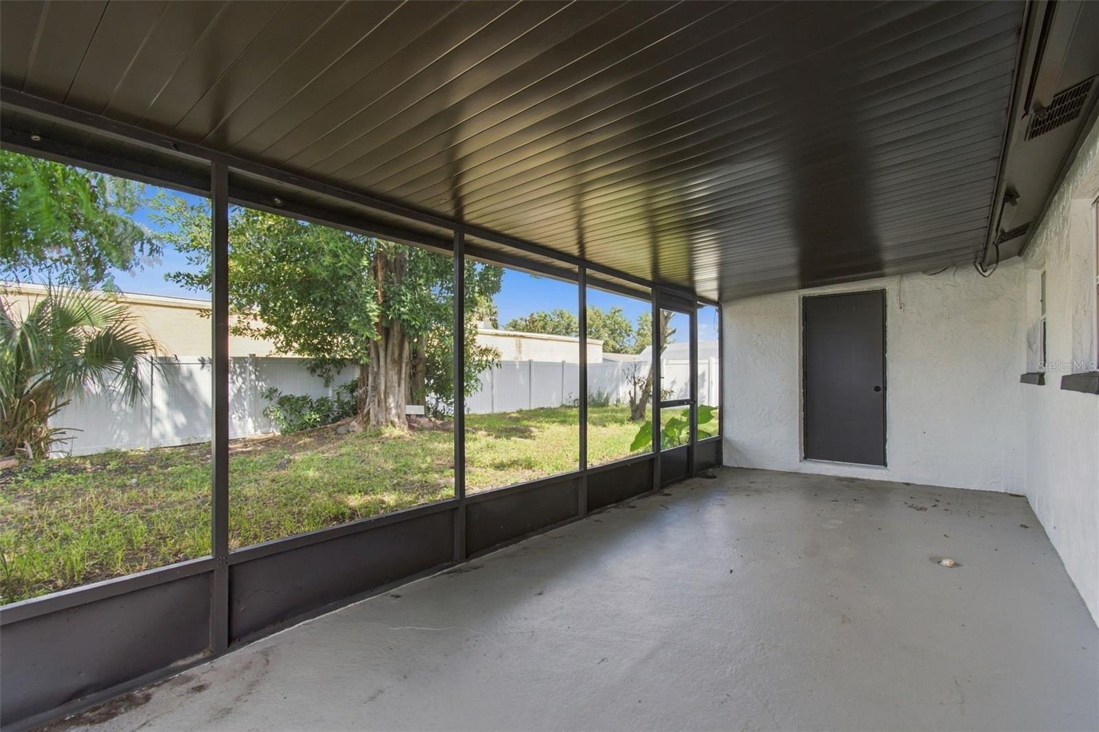 7215 ROBSTOWN DR