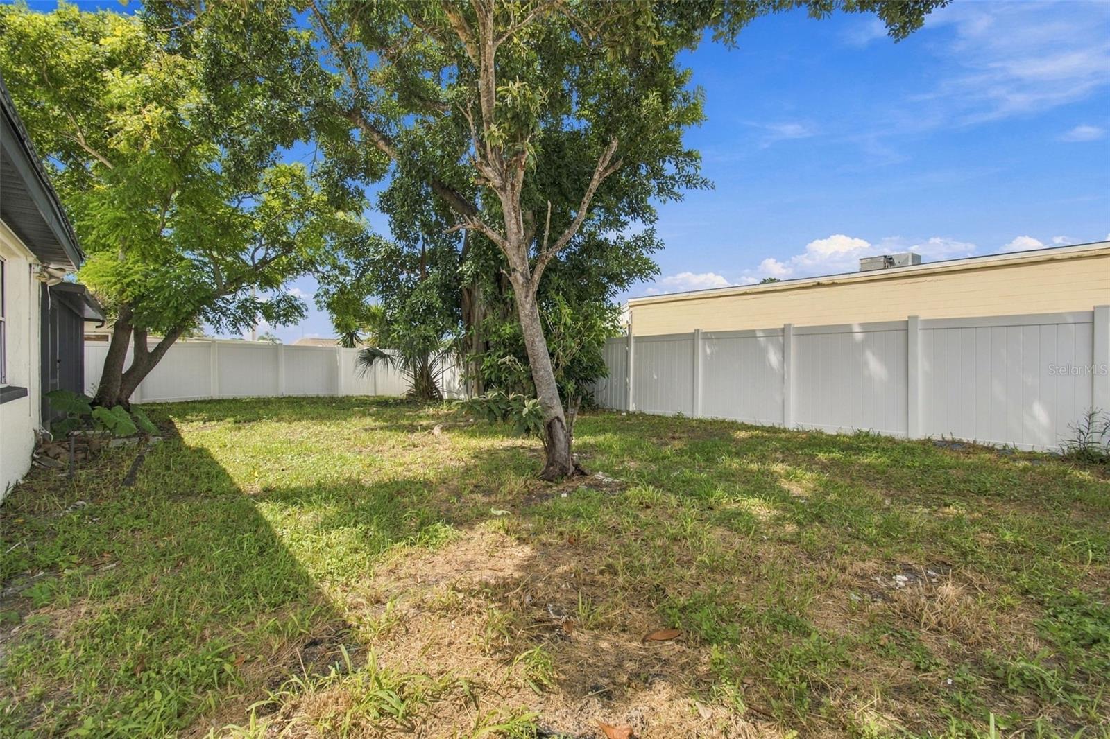 7215 ROBSTOWN DR