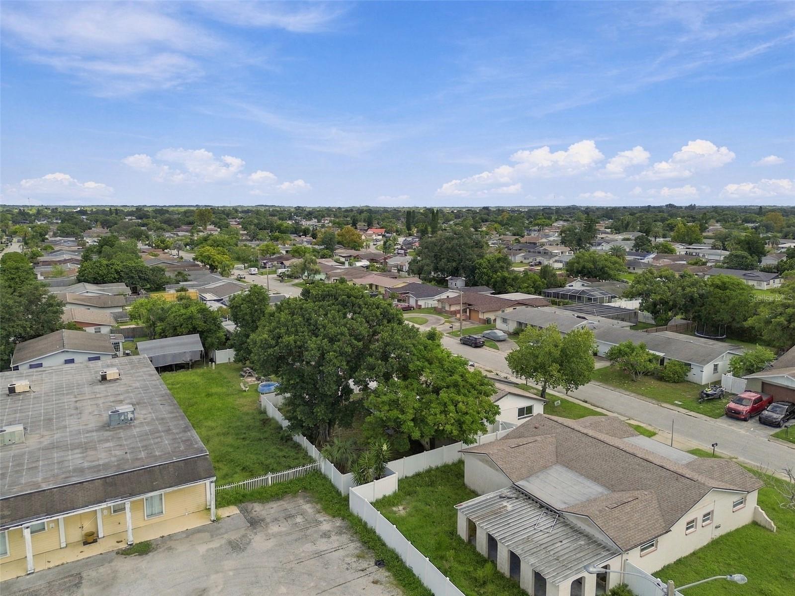 7215 ROBSTOWN DR