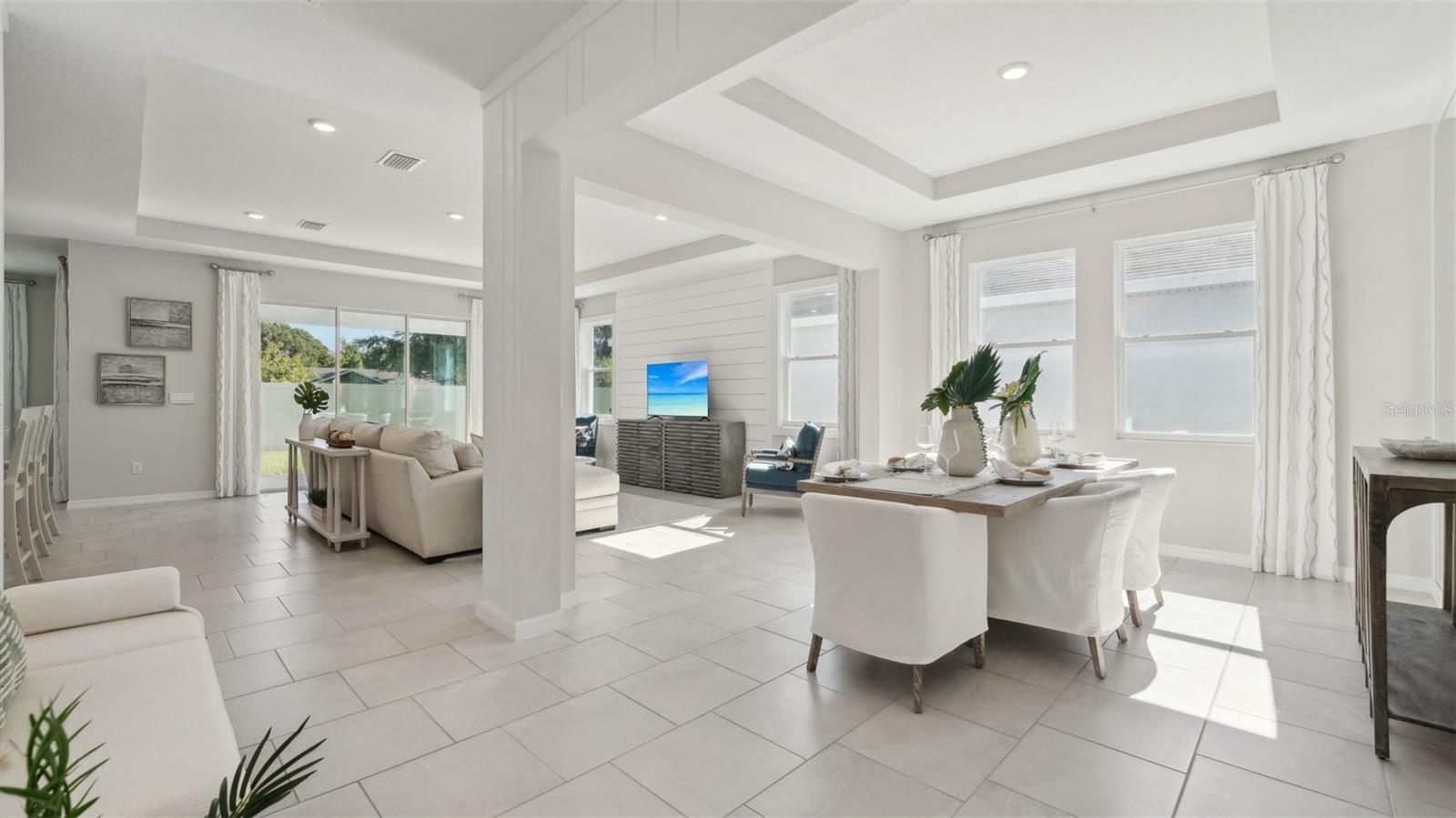 2396 HAYRICK PASS