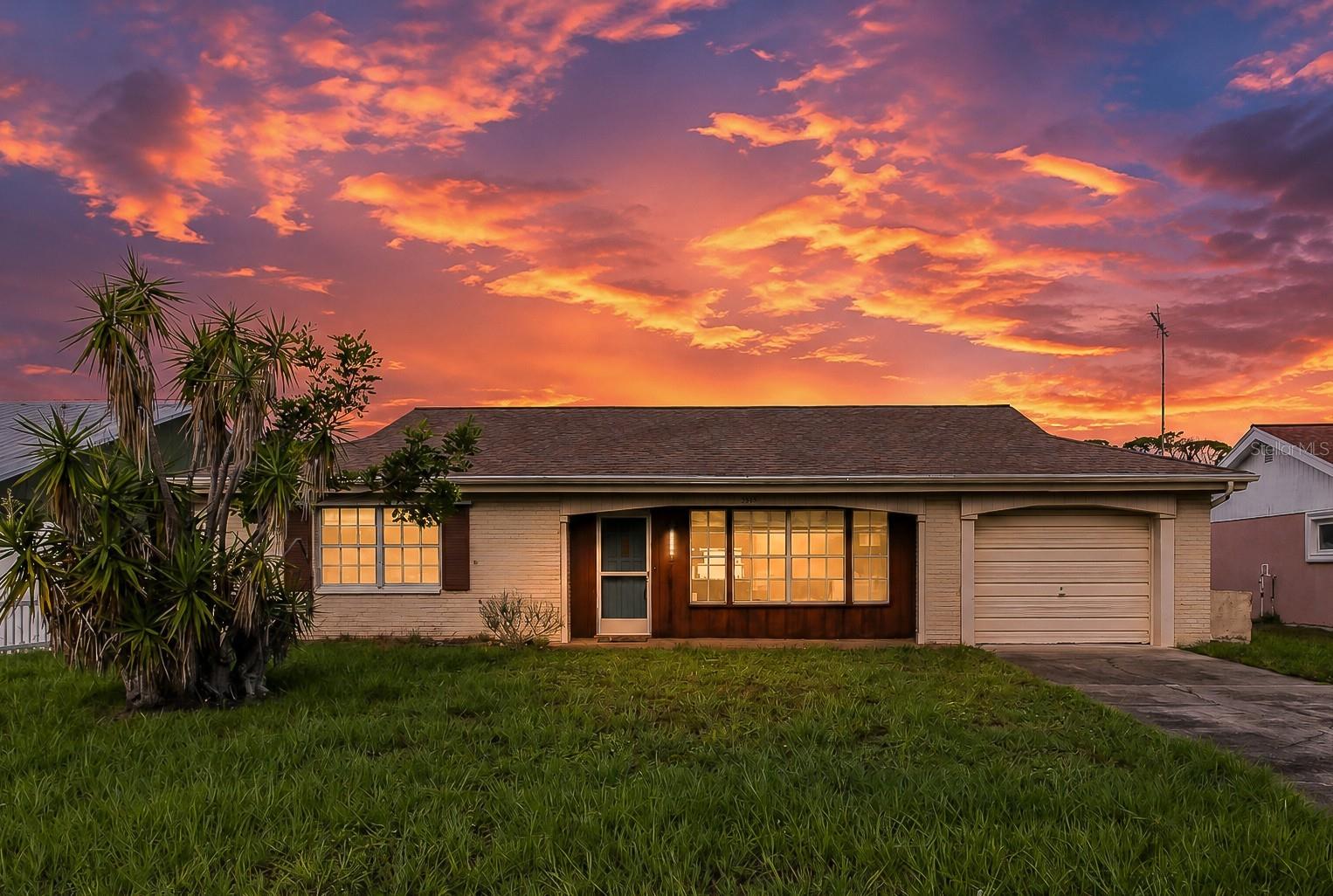 3557 ROCKAWAY DR