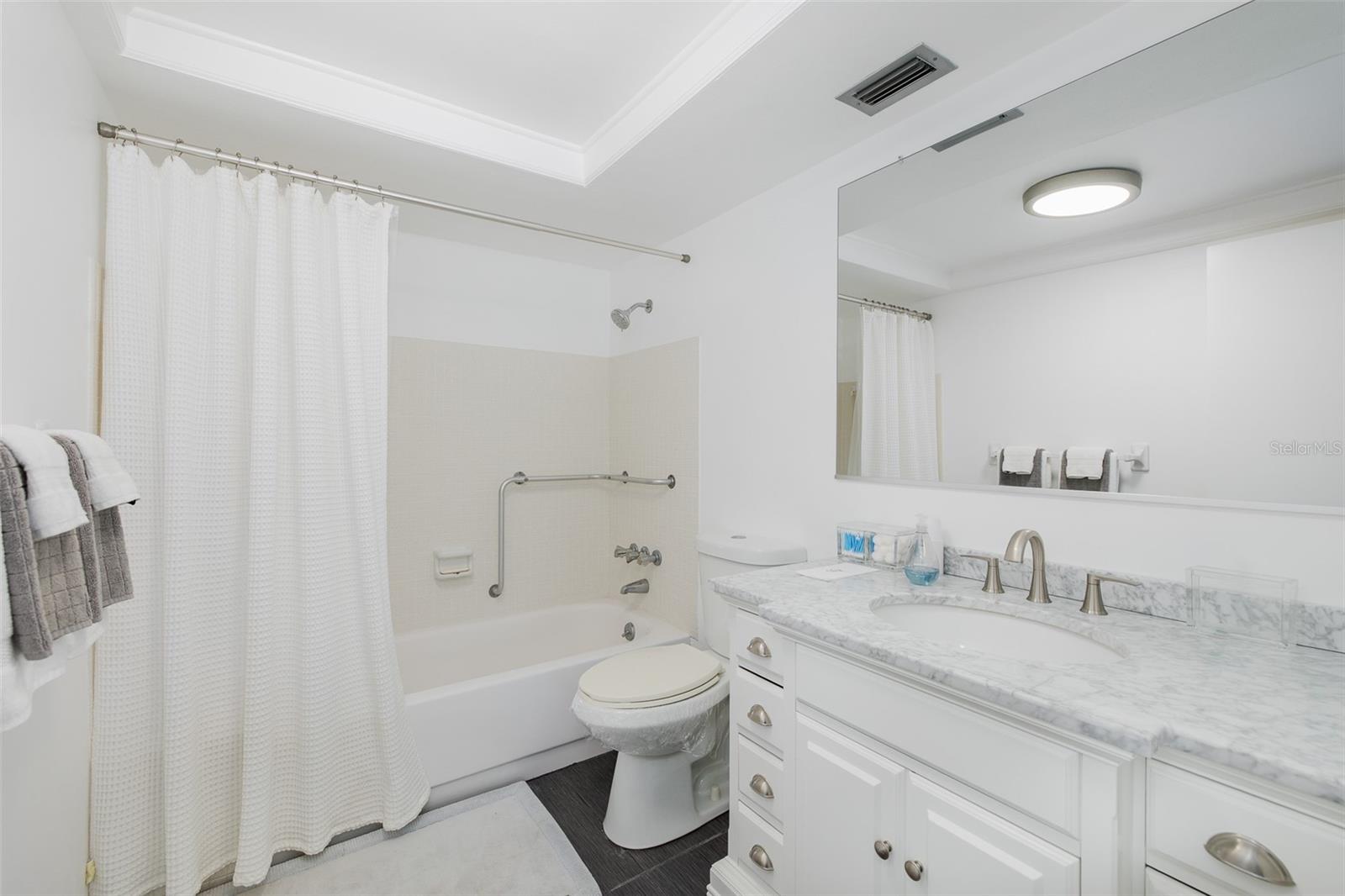 3557 ROCKAWAY DR
