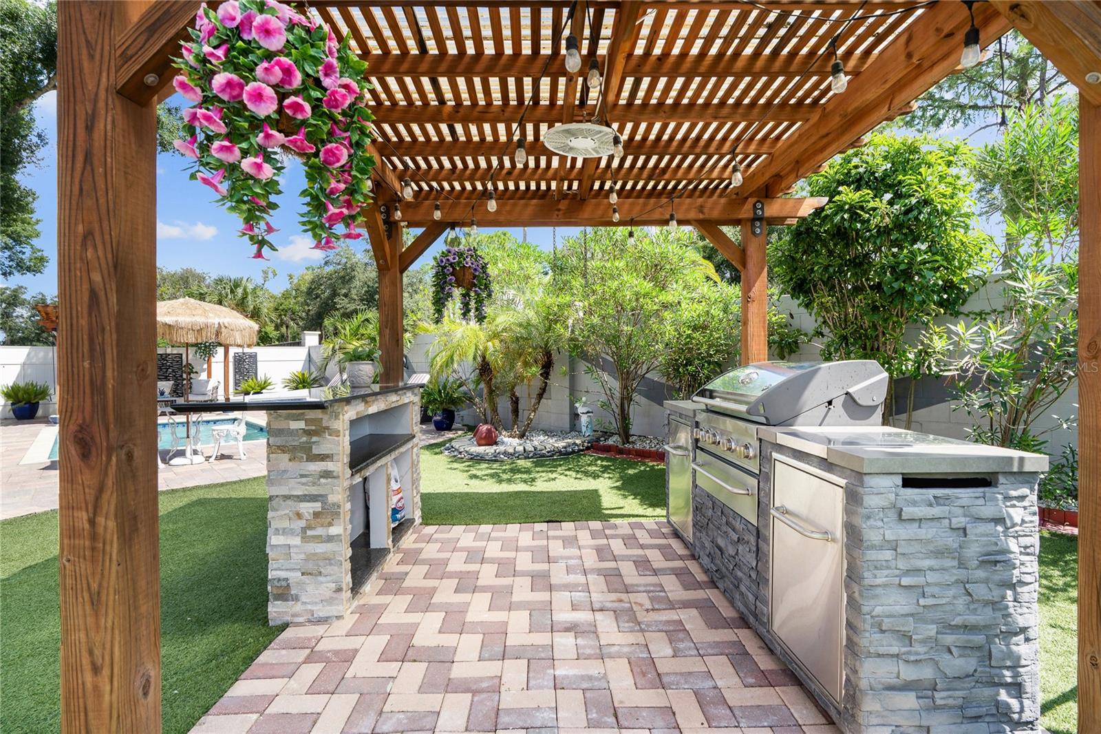 14501 HIGHLAND HILLS PL