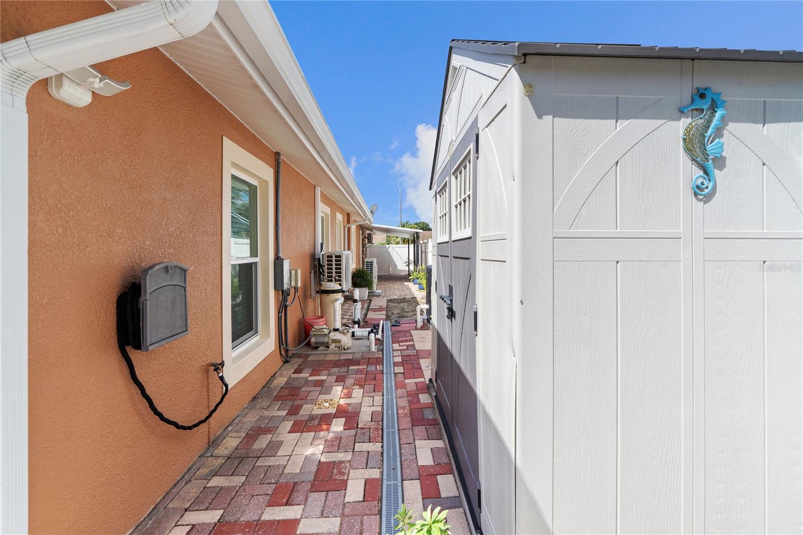 14501 HIGHLAND HILLS PL