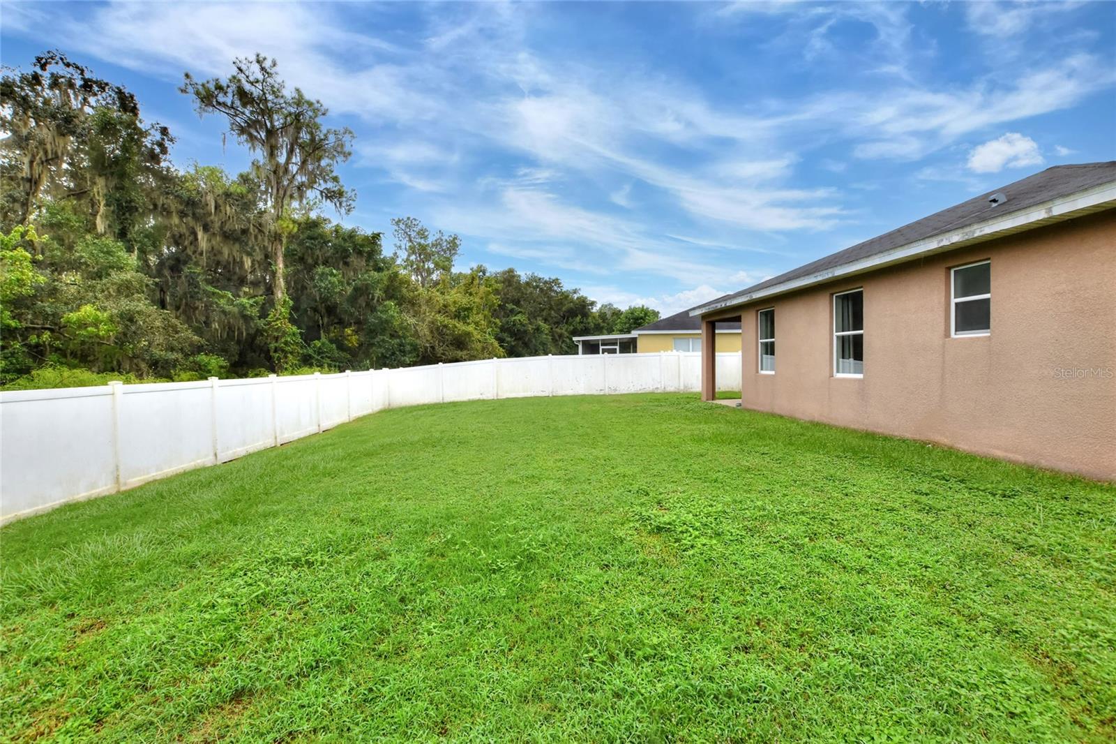 2729 WALDEN WOODS DR