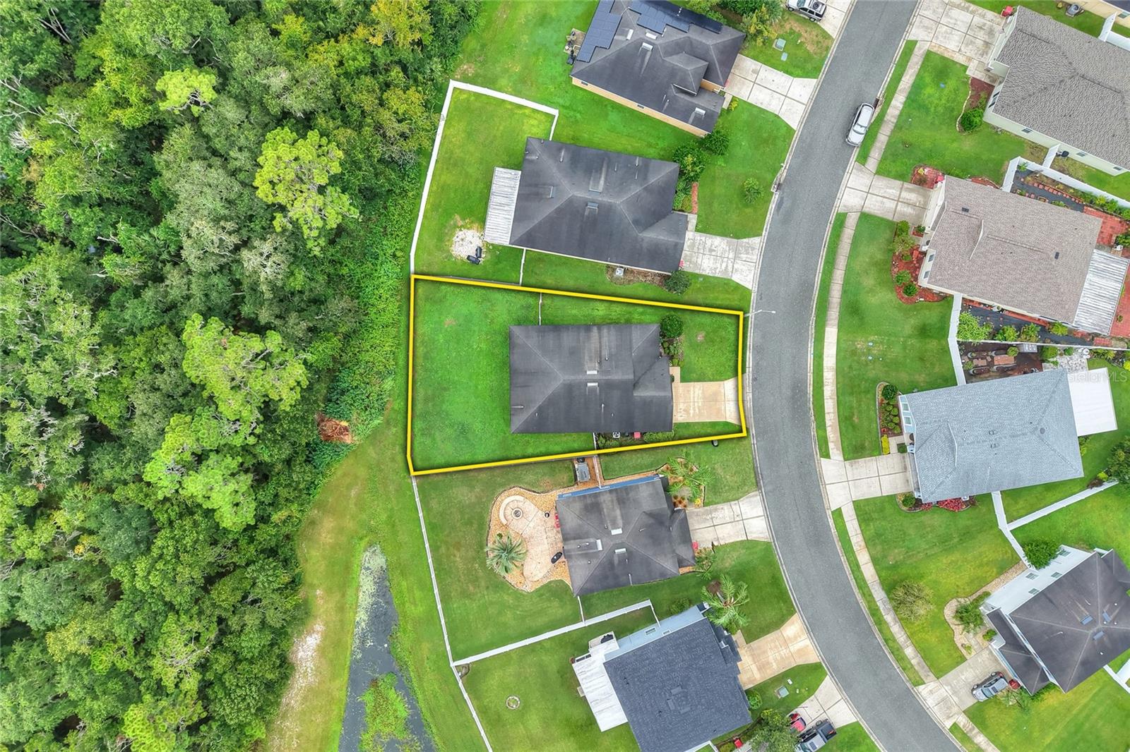 2729 WALDEN WOODS DR