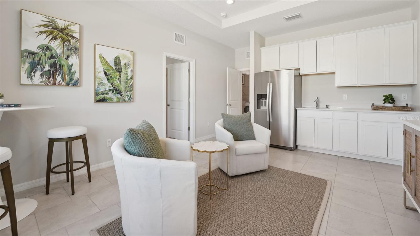2407 HAYRICK PASS