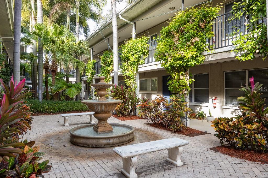 212 S CHURCH AVE #211