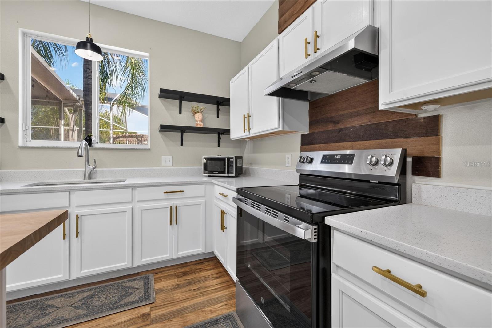 10930 SUBTLE TRAIL DR