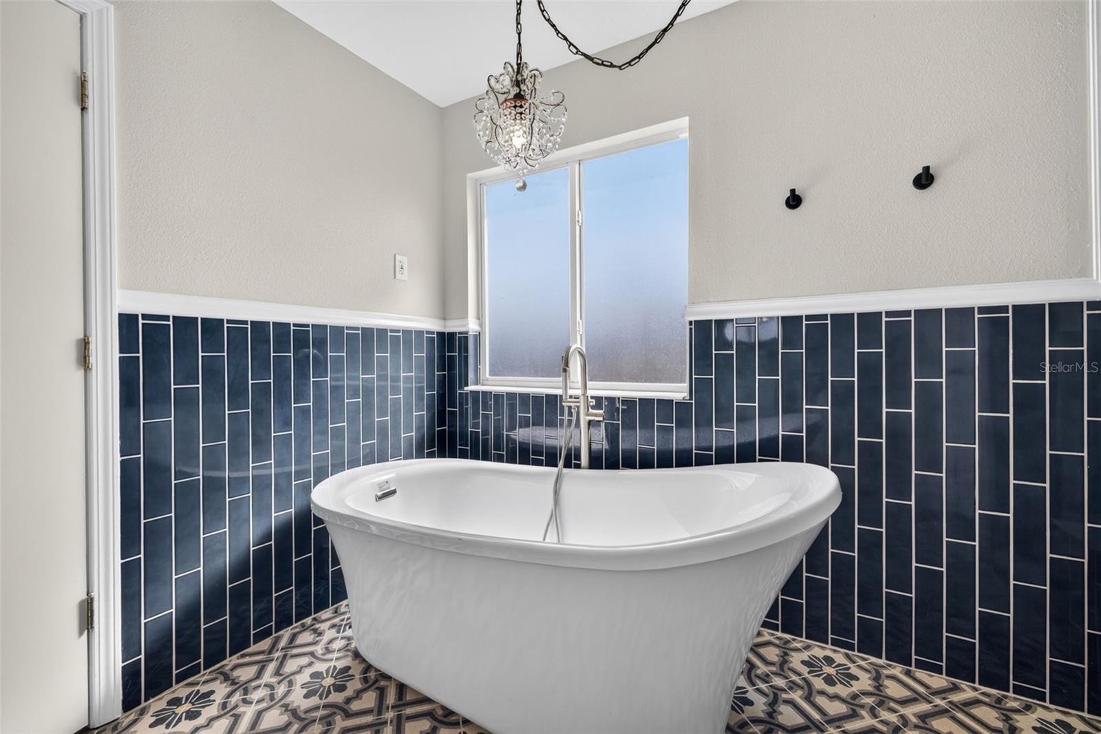 10930 SUBTLE TRAIL DR