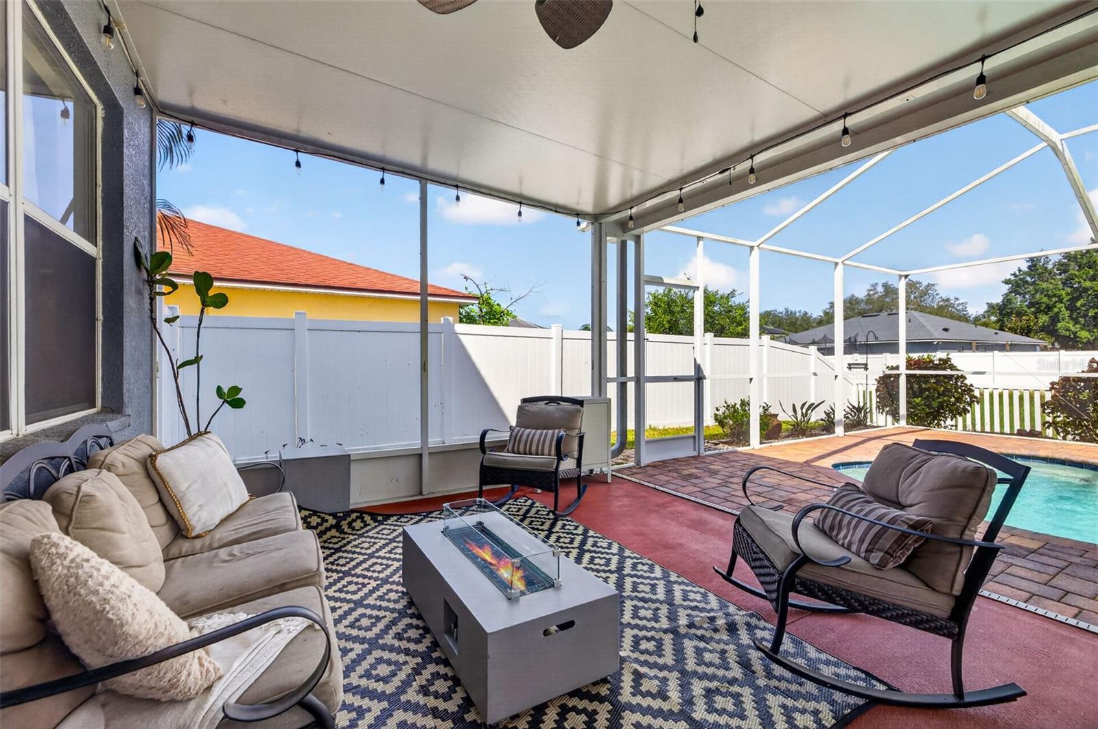 10930 SUBTLE TRAIL DR