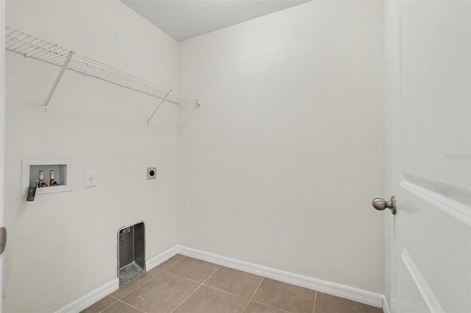 7796 TUSCAN BAY CIR