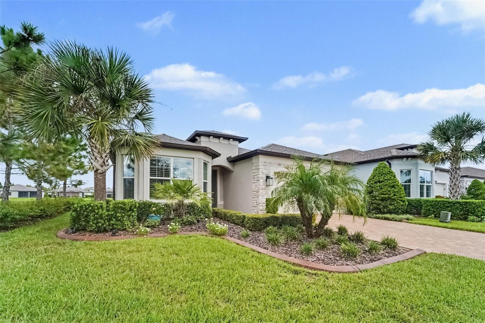 20544 SEA GLASS CIR
