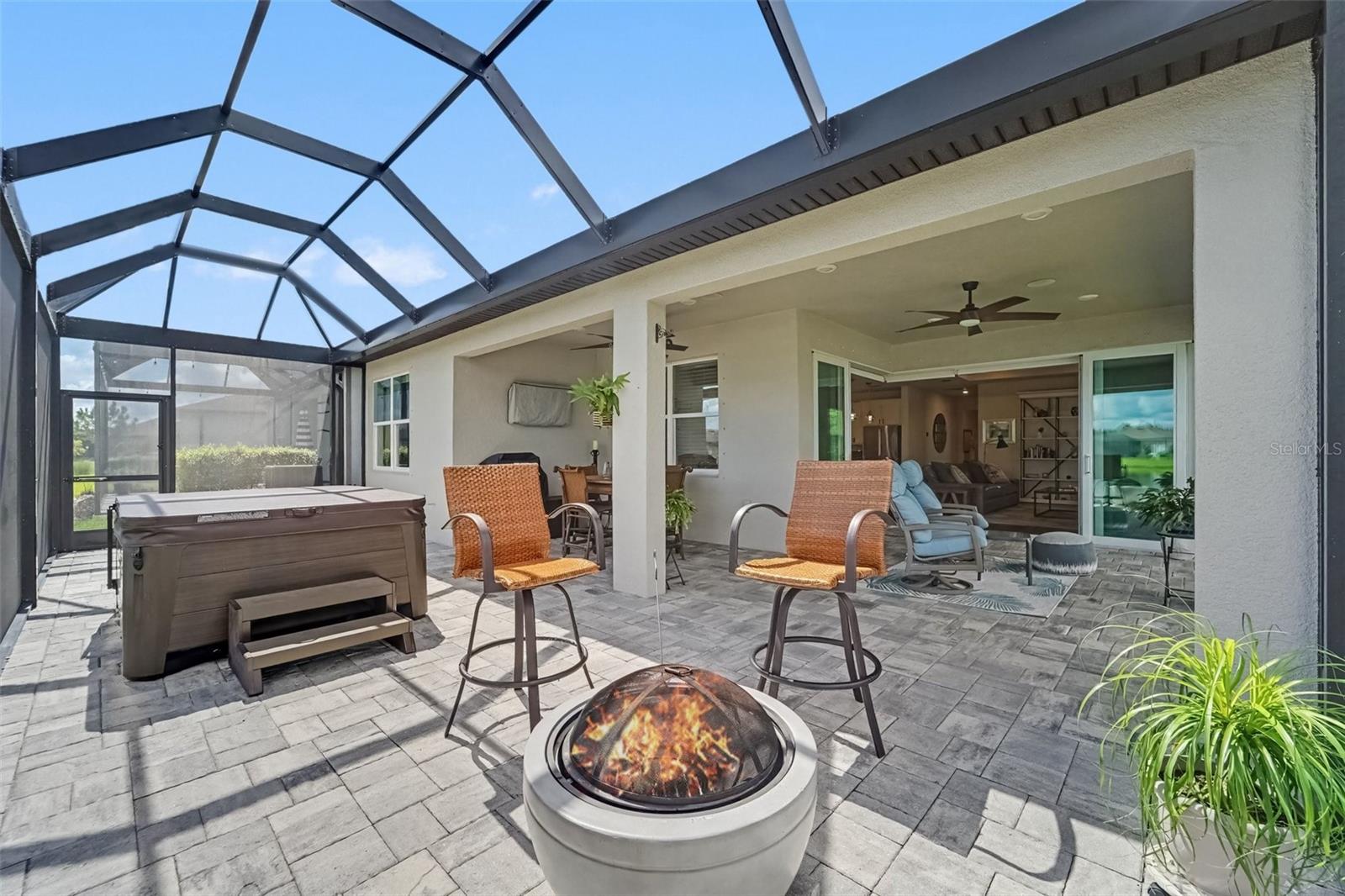 20544 SEA GLASS CIR