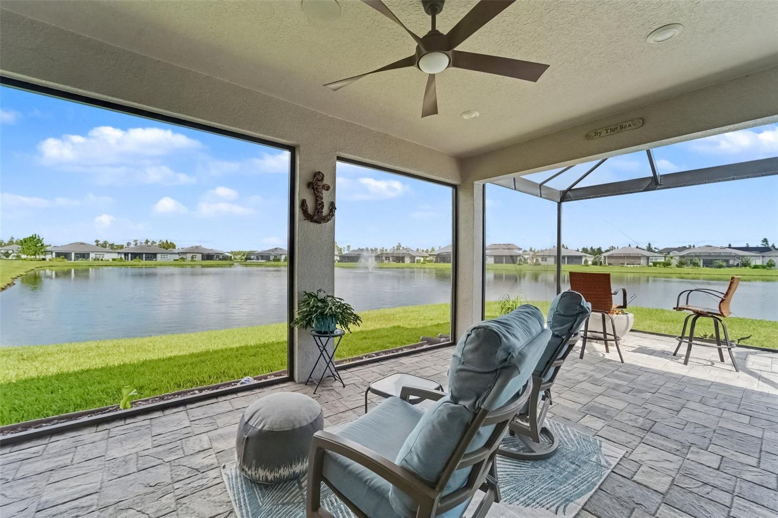 20544 SEA GLASS CIR