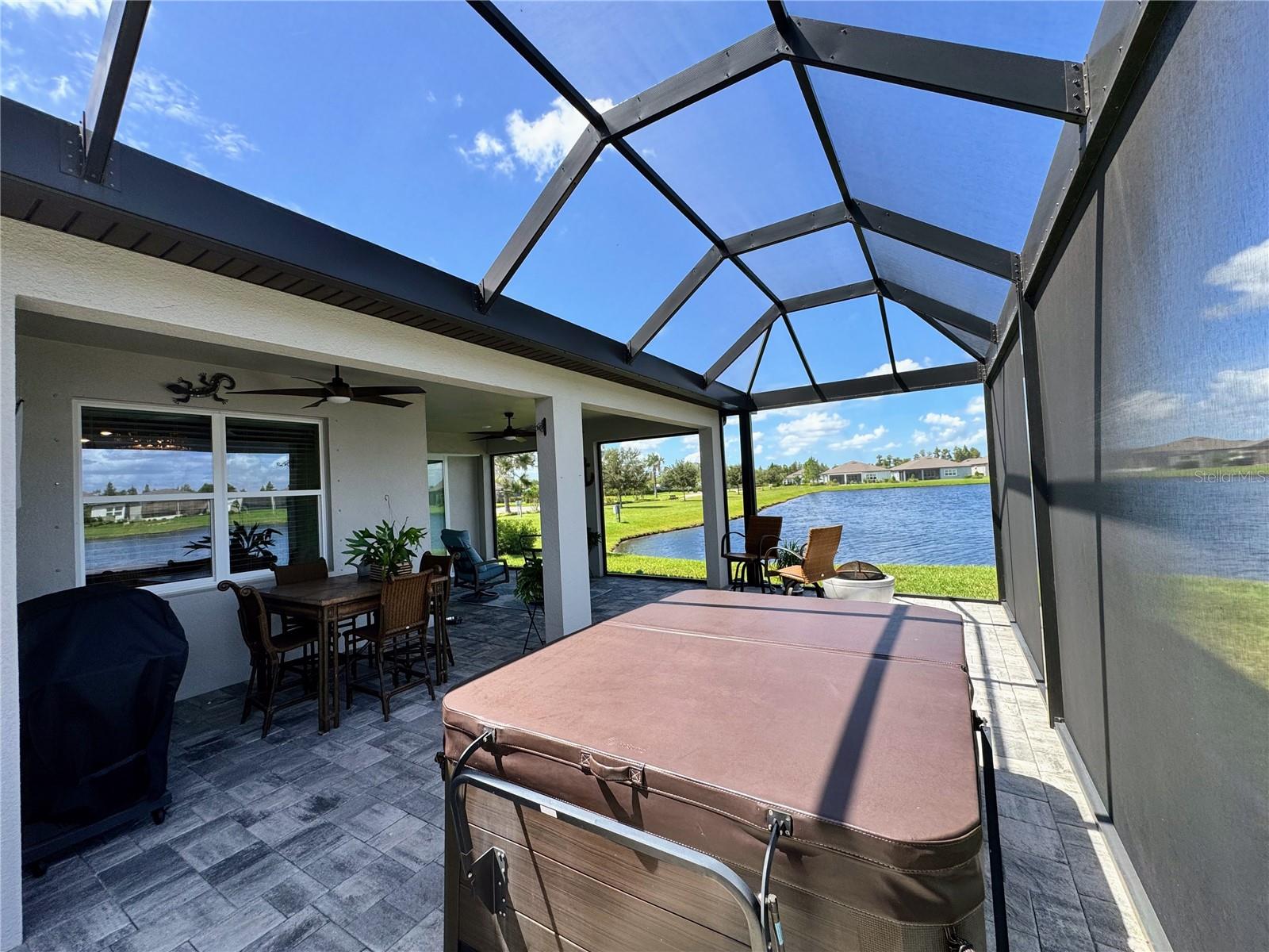 20544 SEA GLASS CIR