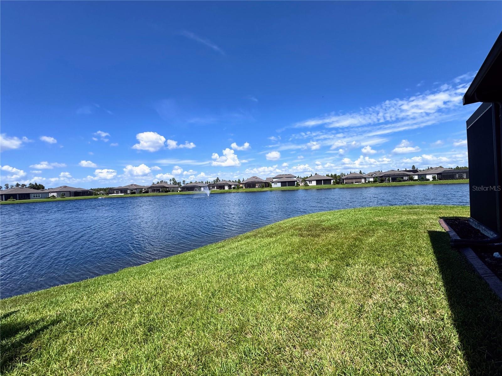20544 SEA GLASS CIR
