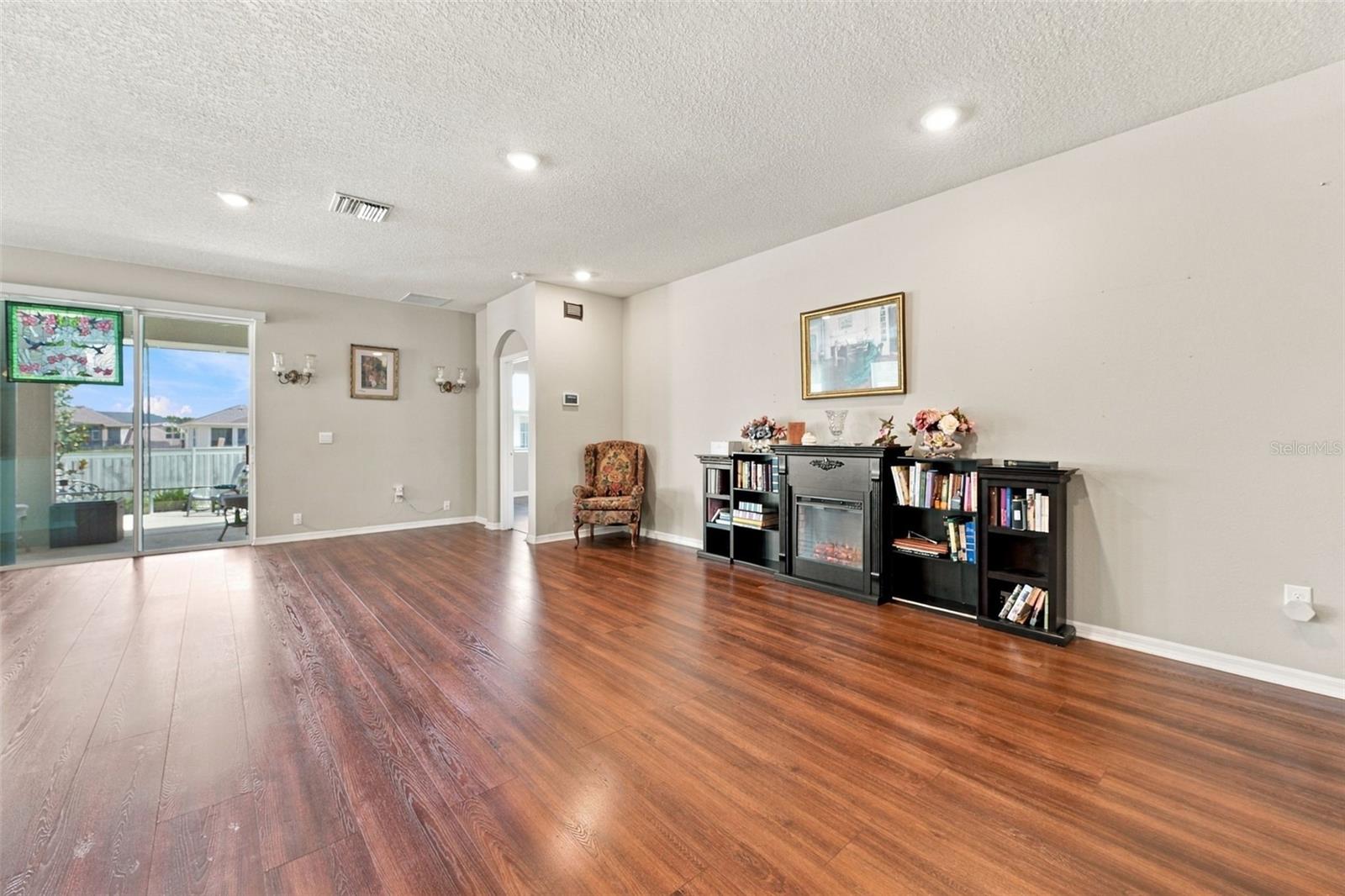 13344 WATERLEAF GARDEN CIR