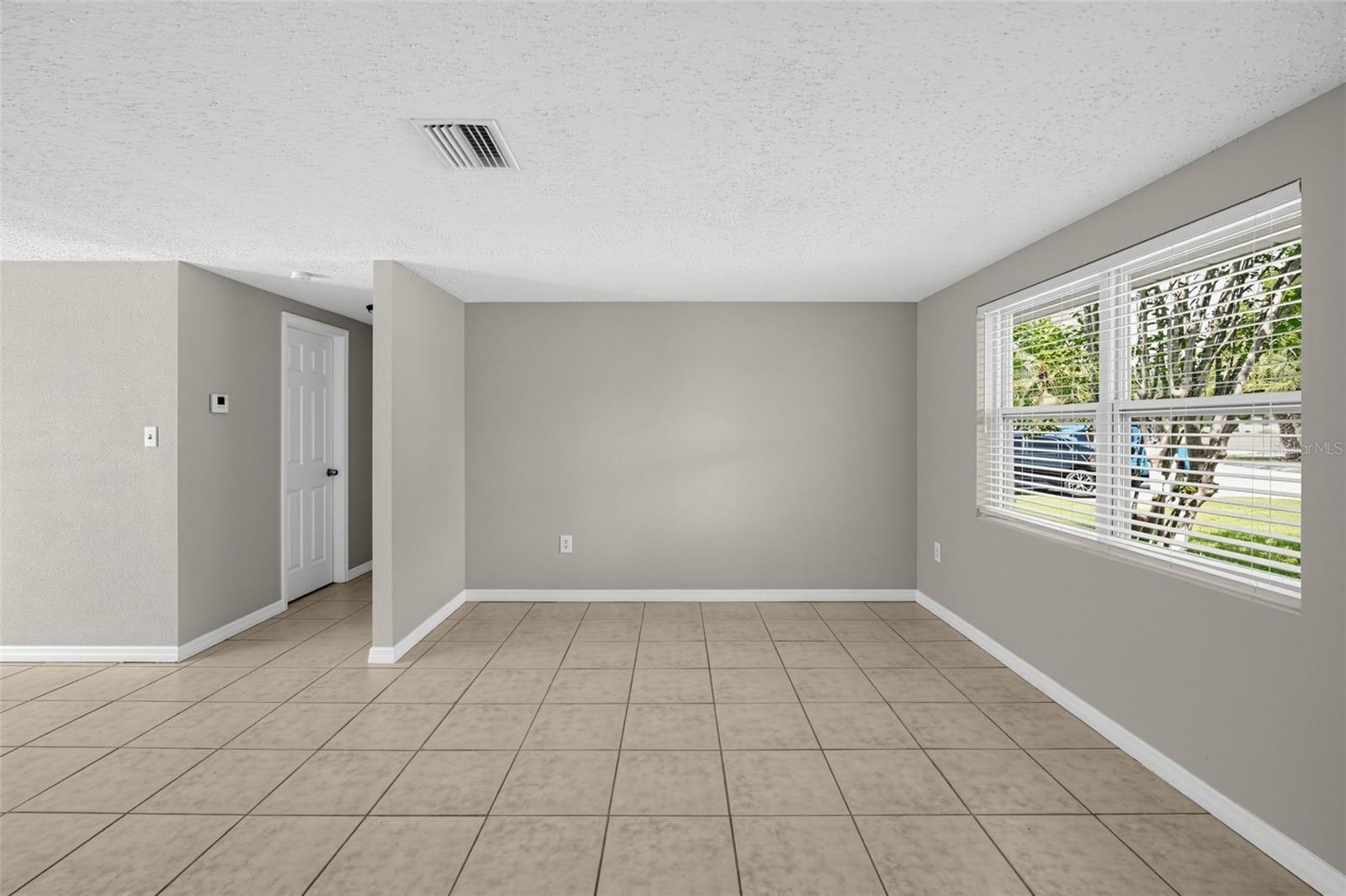 10701 OLEANDER DR