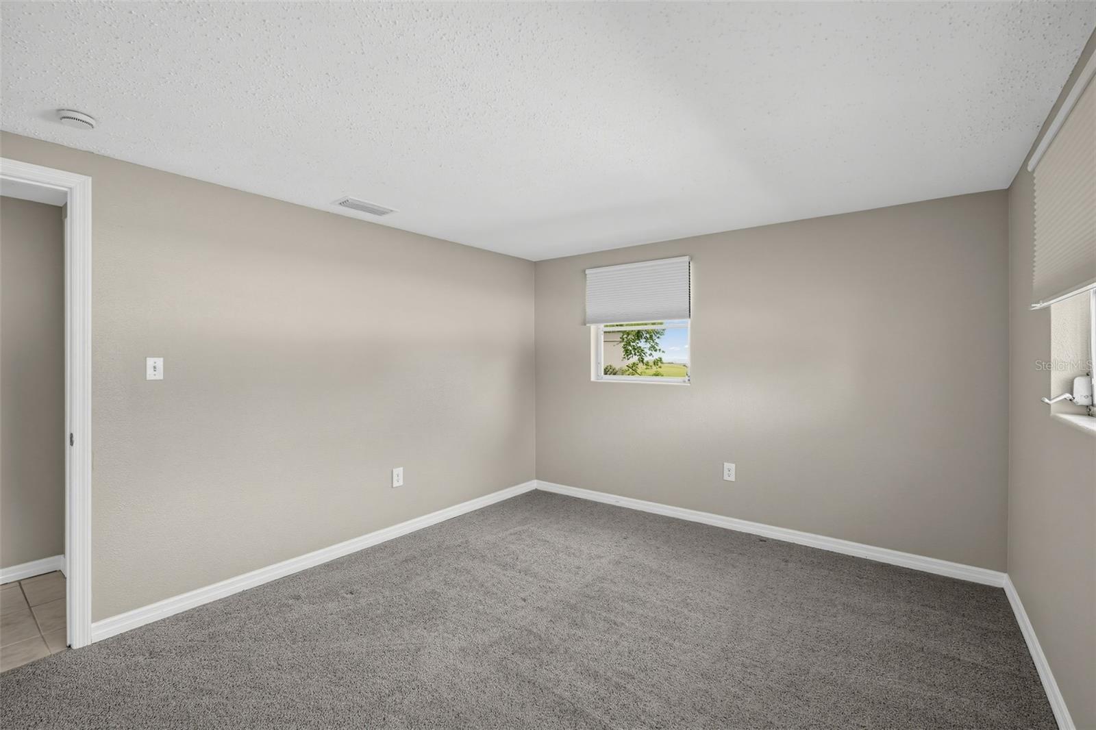 10701 OLEANDER DR