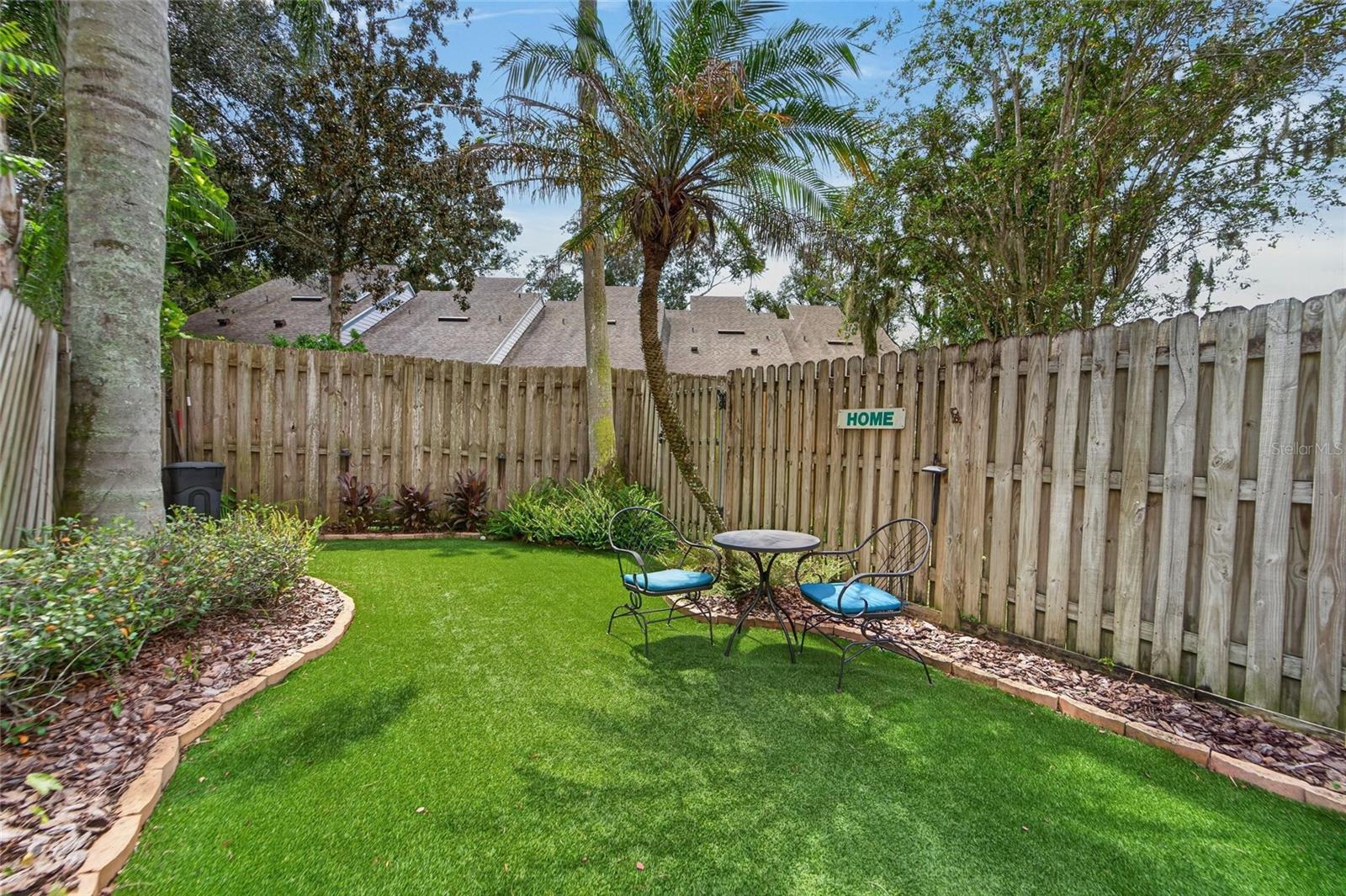 5205 OAK CHARTER CT